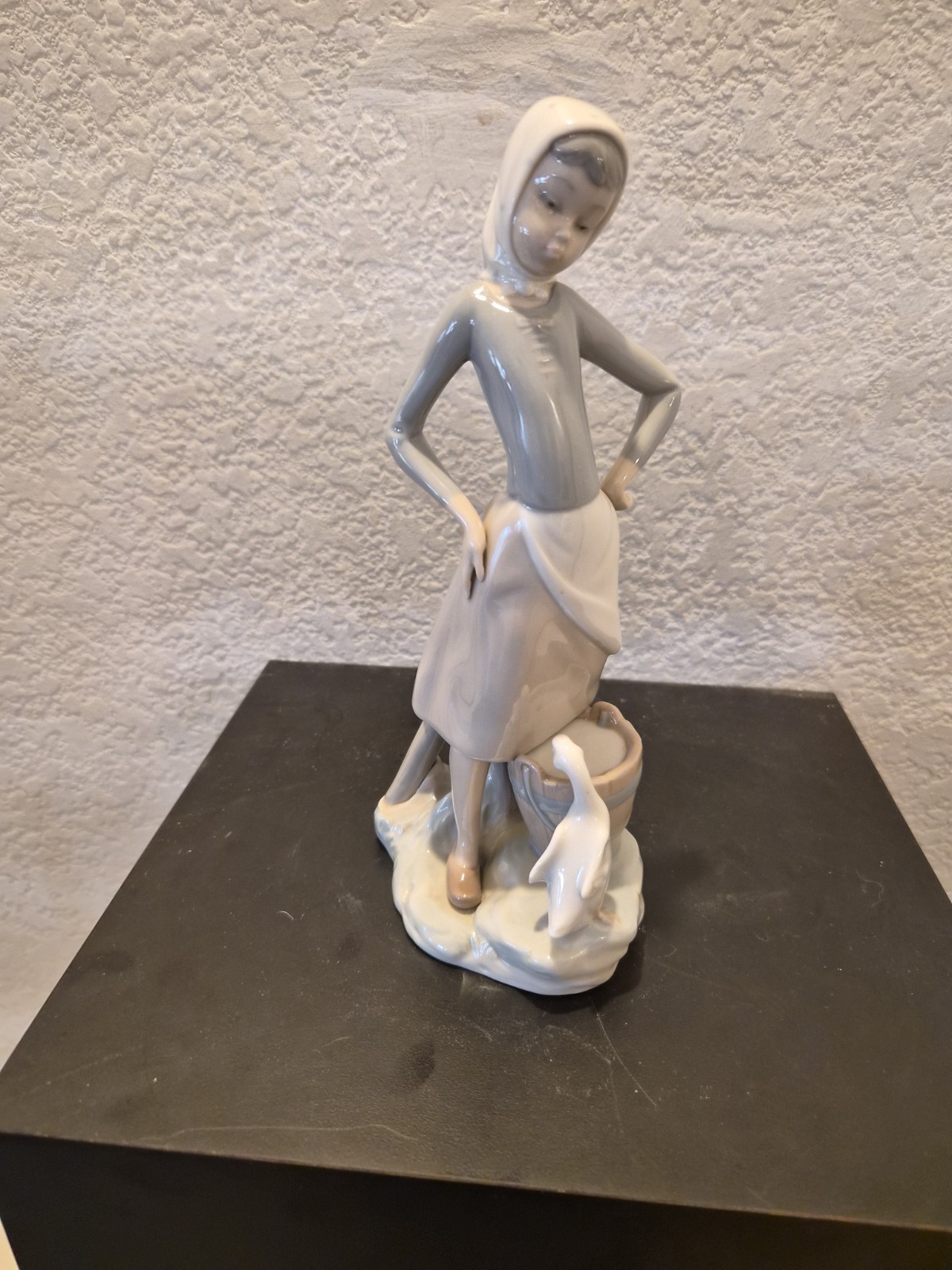 Vintage PORCELAIN FIGURINE, Vintage PORCELAIN FIGURINE,