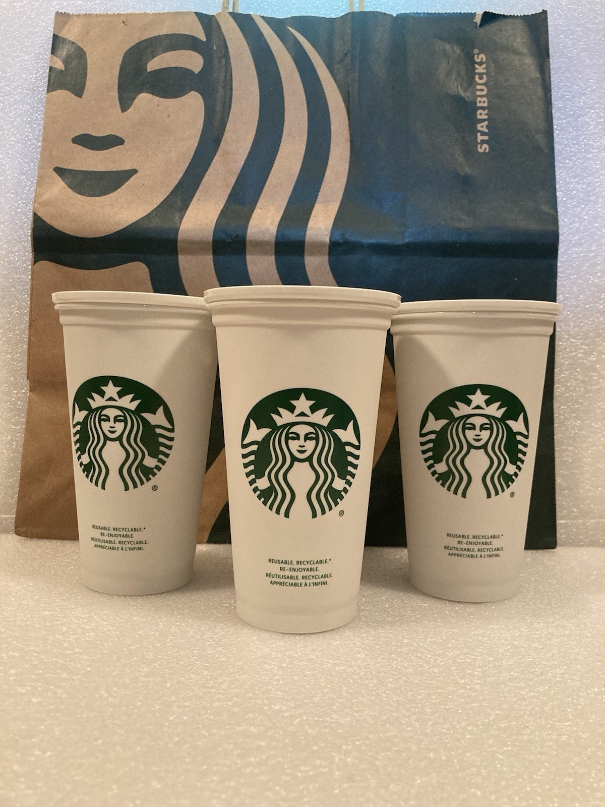 STARBUCKS CLASSIC WHITE REUSABLE PLASTIC 16oz HOT CUPS w/LIDS - SET OF 3