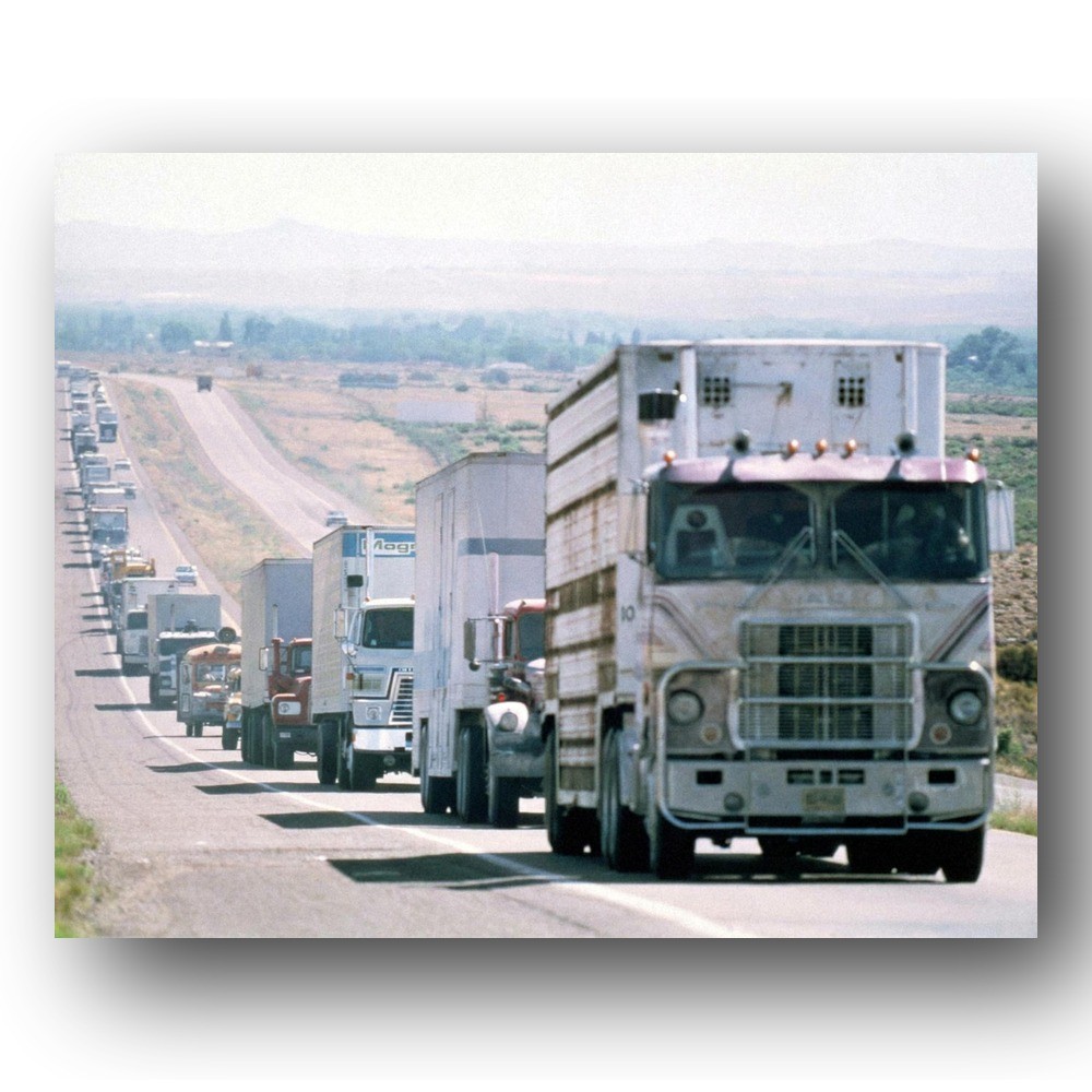 Convoy Trucks Photo 8x10 1978 Sam Peckinpah Film Scene Publicity Still