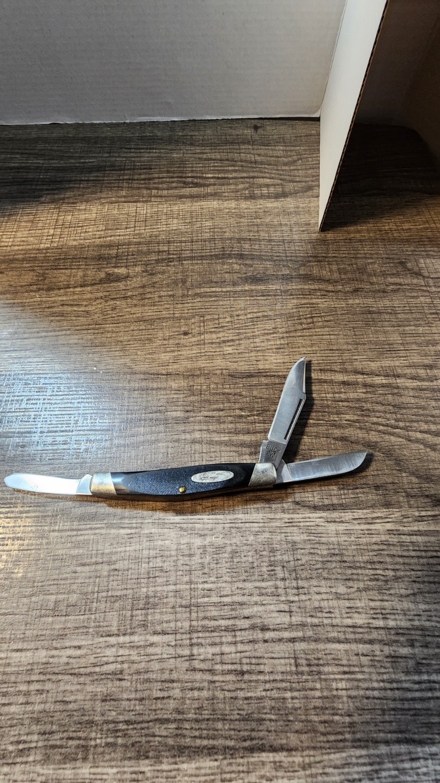 Buck 303 Cadet Vintage 1988 Pocket Knife USA Made 3-Blade Stockman Good Cond Buck 303 Cadet Vintage 1988 Pocket Knife USA Made 3-Blade Stockman Good Cond