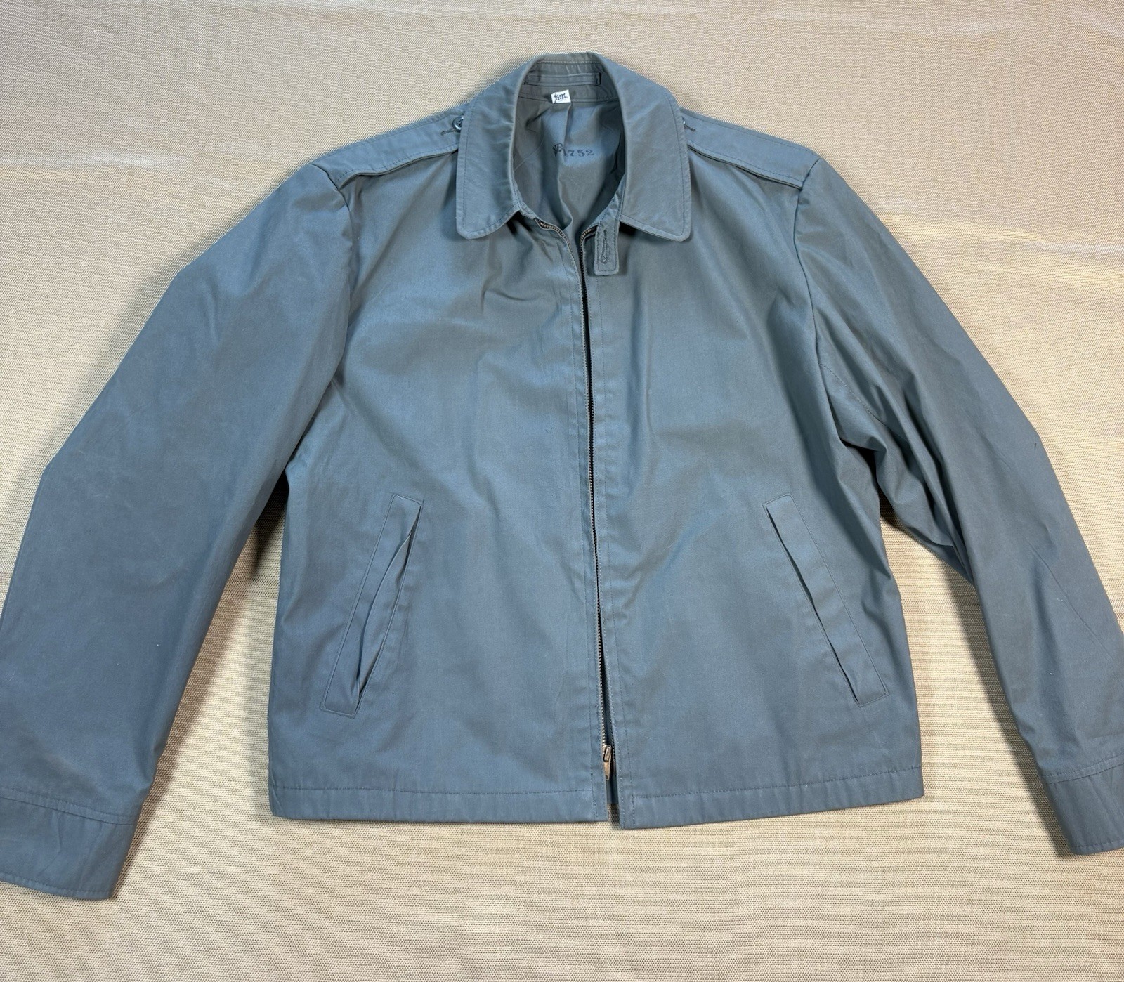 Vietnam Era US Army AG-274 Water Repellent Jacket 38R Blauer Vintage