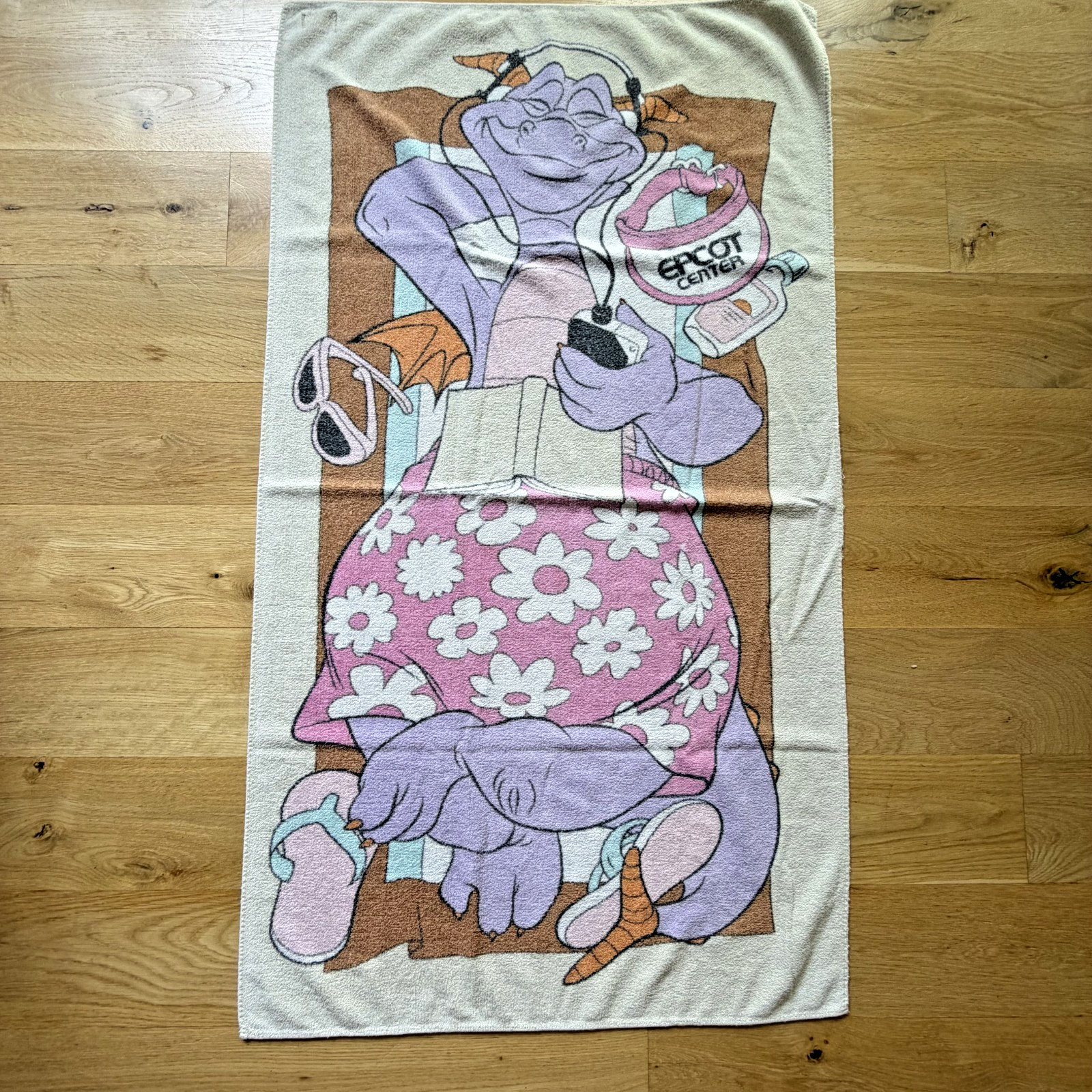 Disney Figment Epcot Center Beach Towel Vintage 1980s Imagination Dragon READ Disney Figment Epcot Center Beach Towel Vintage 1980s Imagination Dragon READ