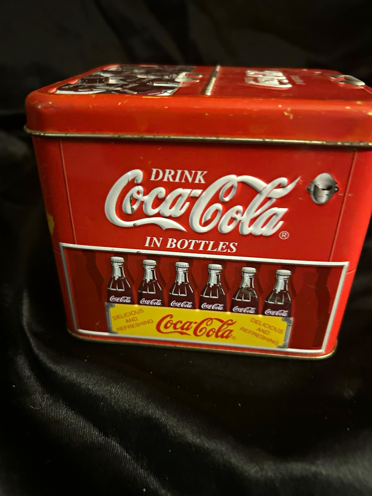 Coca-Cola Vintage Red/White Soda Advertising Tin Box 