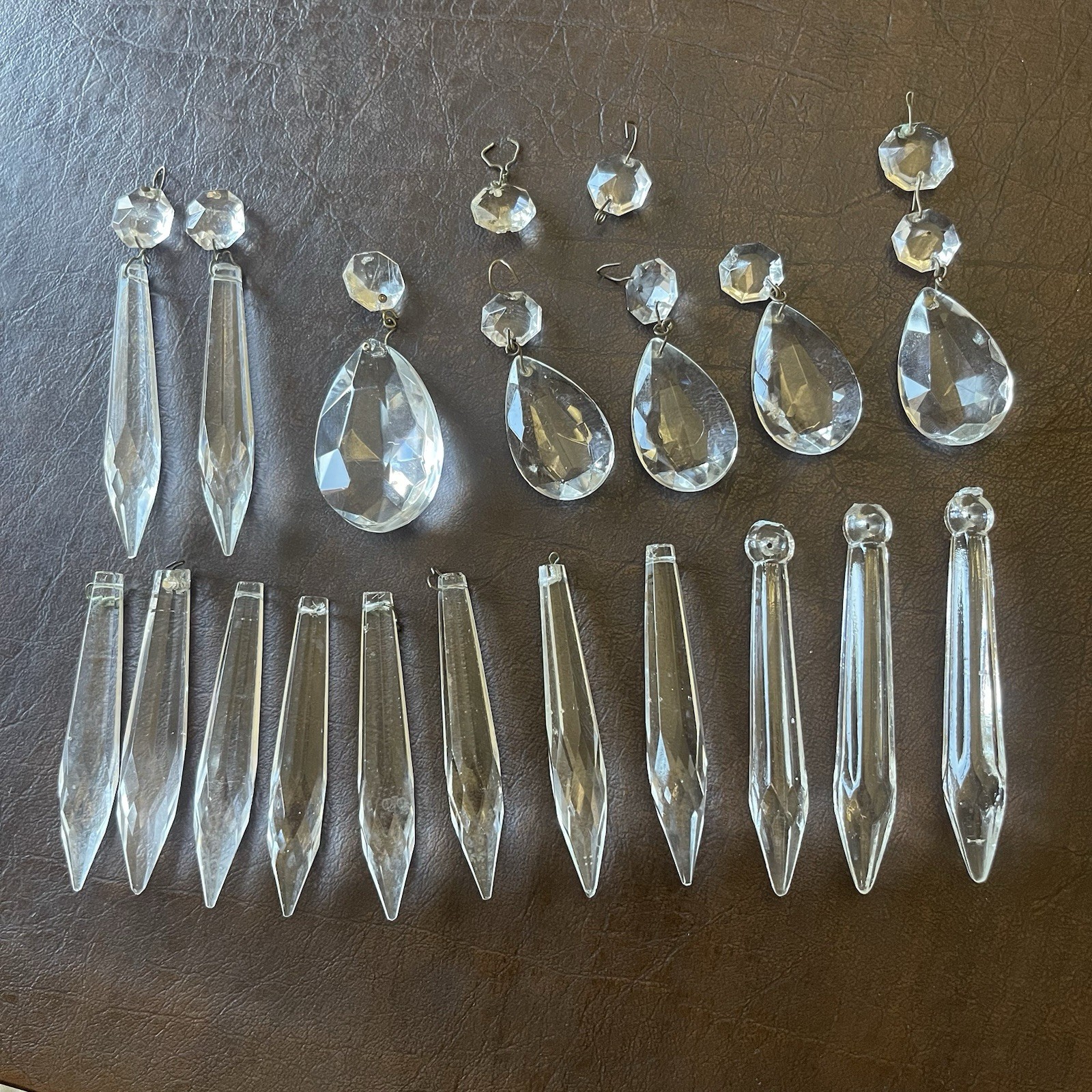 Vintage Lot of 19 Crystal Clear Chandelier Teardrop Faceted + Spear Crystals Vintage Lot of 19 Crystal Clear Chandelier Teardrop Faceted + Spear Crystals