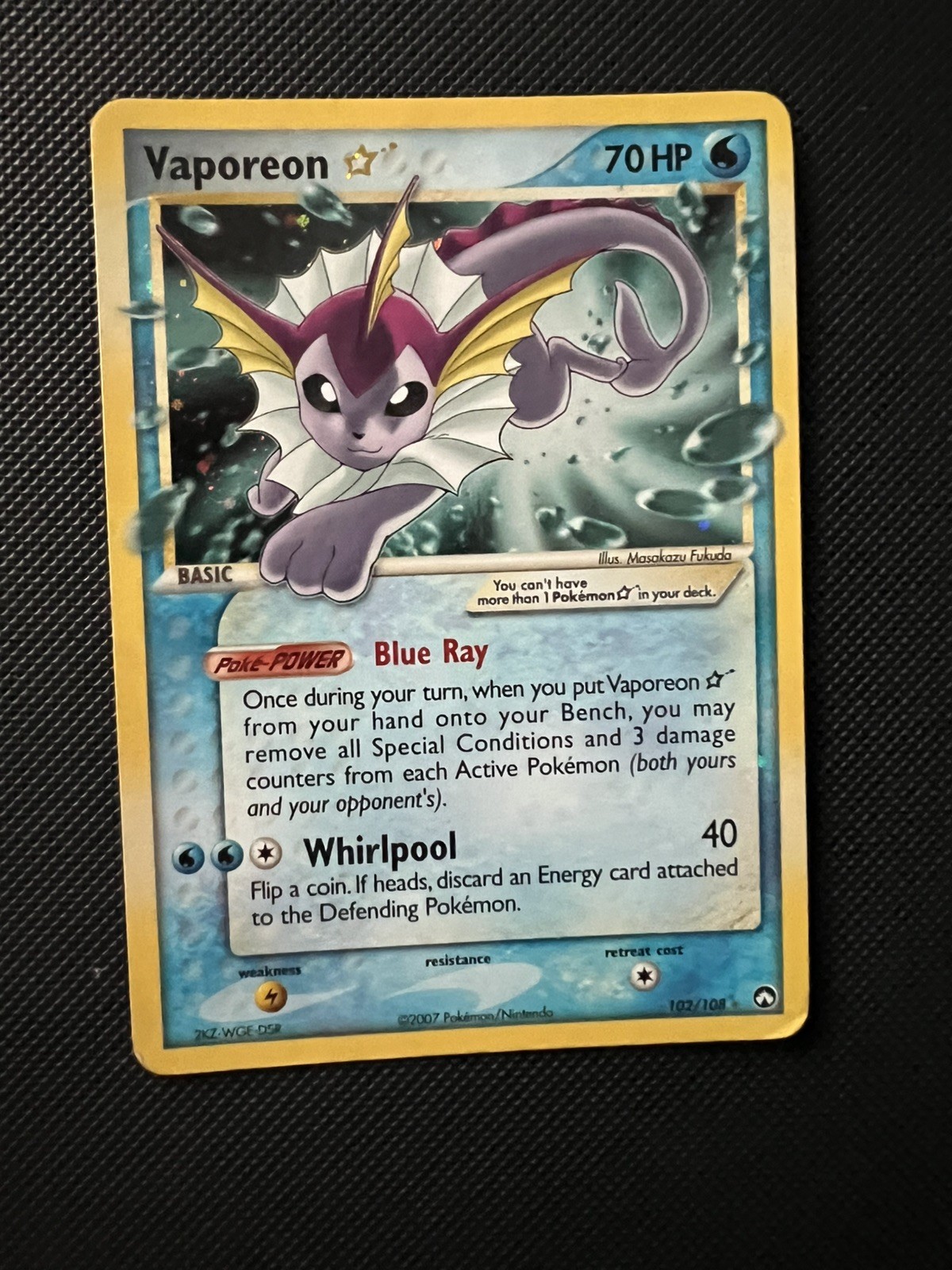 Pokémon Vaporeon TCG Gold Star 102/108 EX Power Keepers 2007 Pokémon Vaporeon TCG Gold Star 102/108 EX Power Keepers 2007