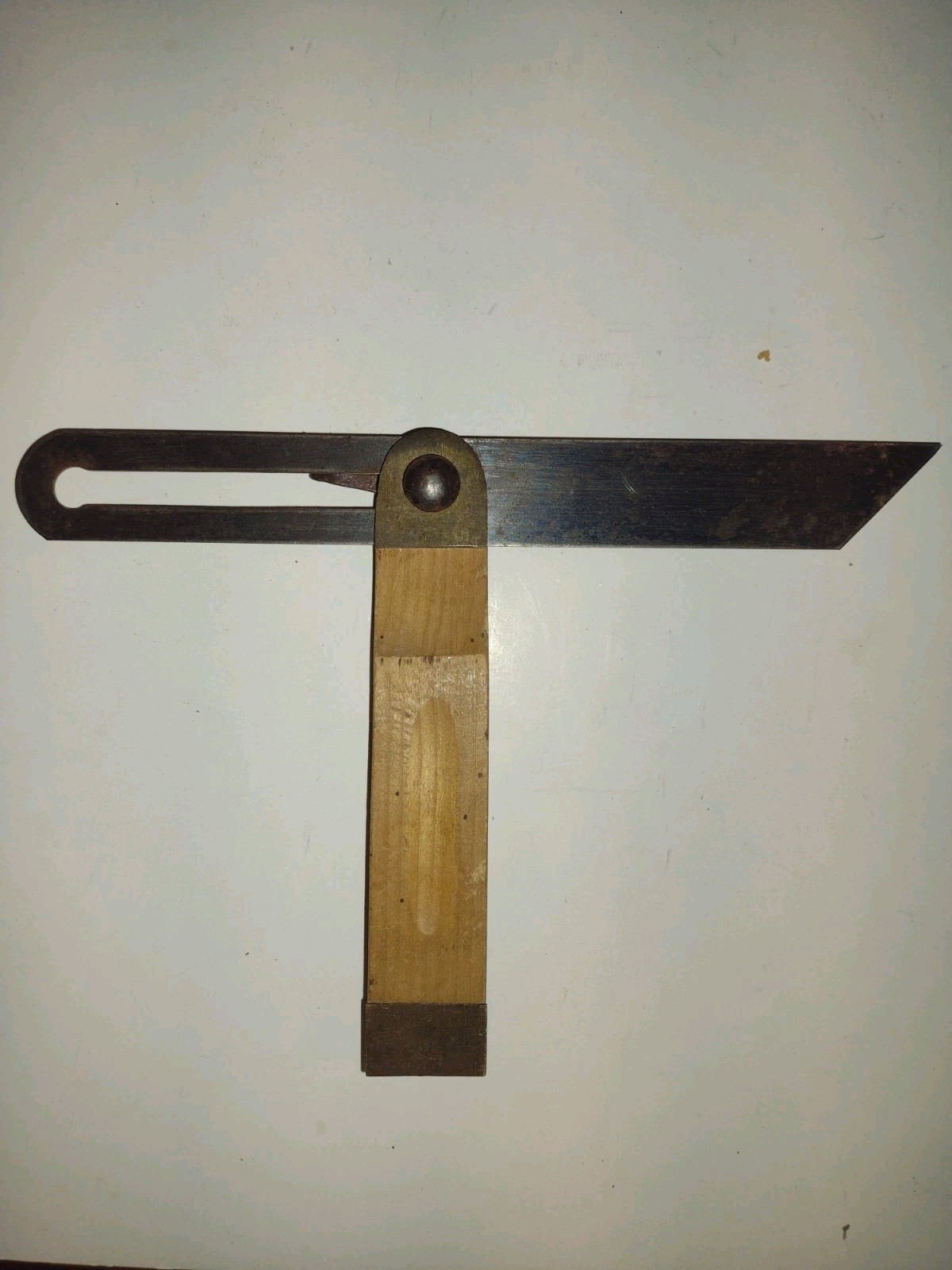 Vintage Sohaco Southington Hardware 8”T Bevel Sliding Square Vintage Sohaco Southington Hardware 8”T Bevel Sliding Square