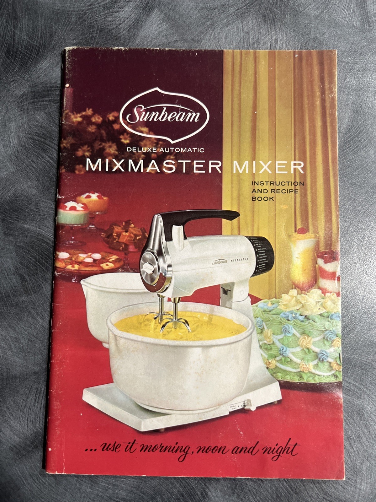 Vintage 1968 Sunbeam Mixmaster Mixer Instruction and Recipe Book Vintage 1968 Sunbeam Mixmaster Mixer Instruction and Recipe Book