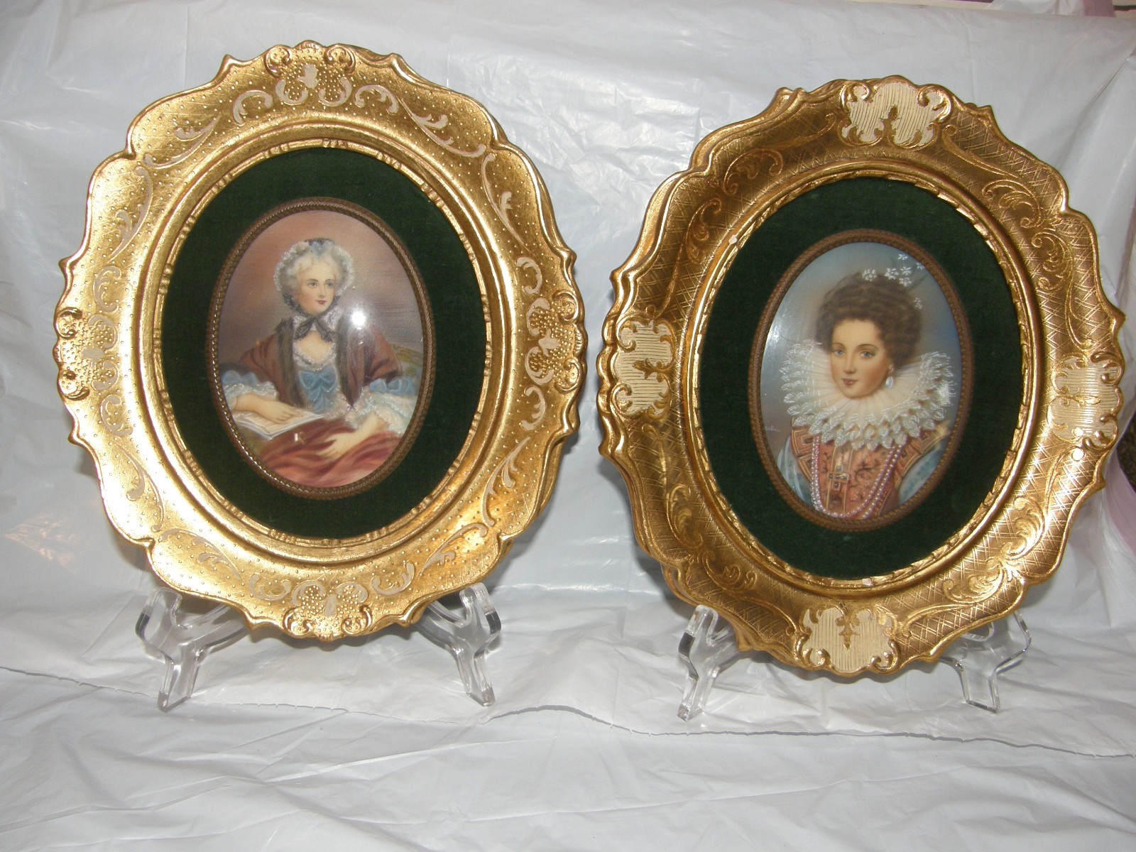 2 Vintage Italian Florentine Gilt Victorian  Frames Pair ornate framed ladies