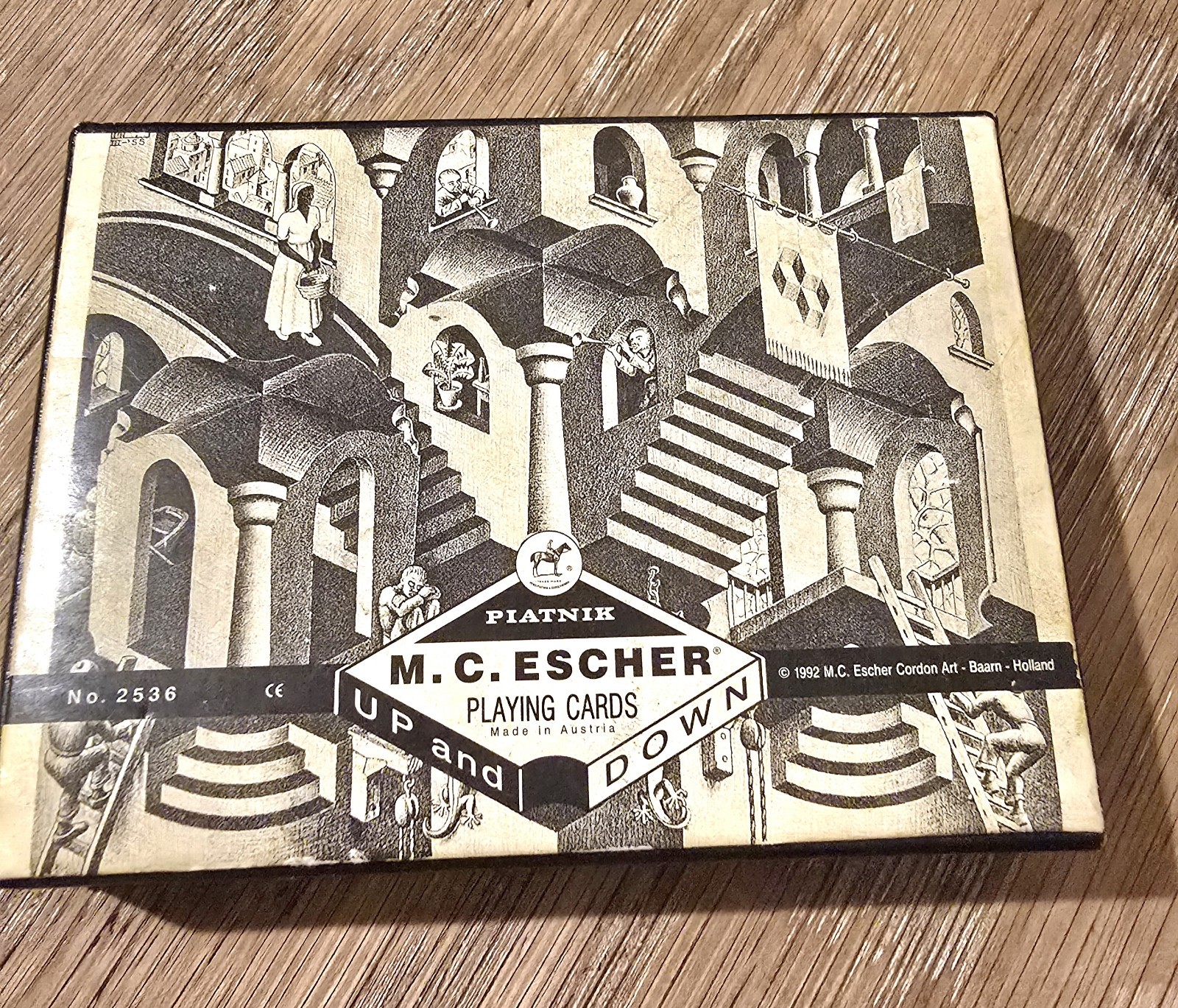 Vintage 1992 Double Deck Piatnik M.C. Escher \ Vintage 1992 Double Deck Piatnik M.C. Escher \
