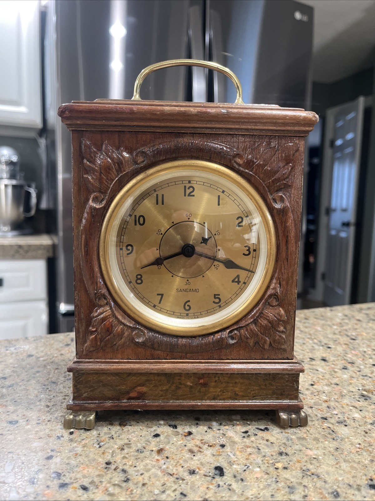 Vintage 1930s Sangamo Electric Mantel Clock Carved Wood Case Lever Start Repair Vintage 1930s Sangamo Electric Mantel Clock Carved Wood Case Lever Start Repair