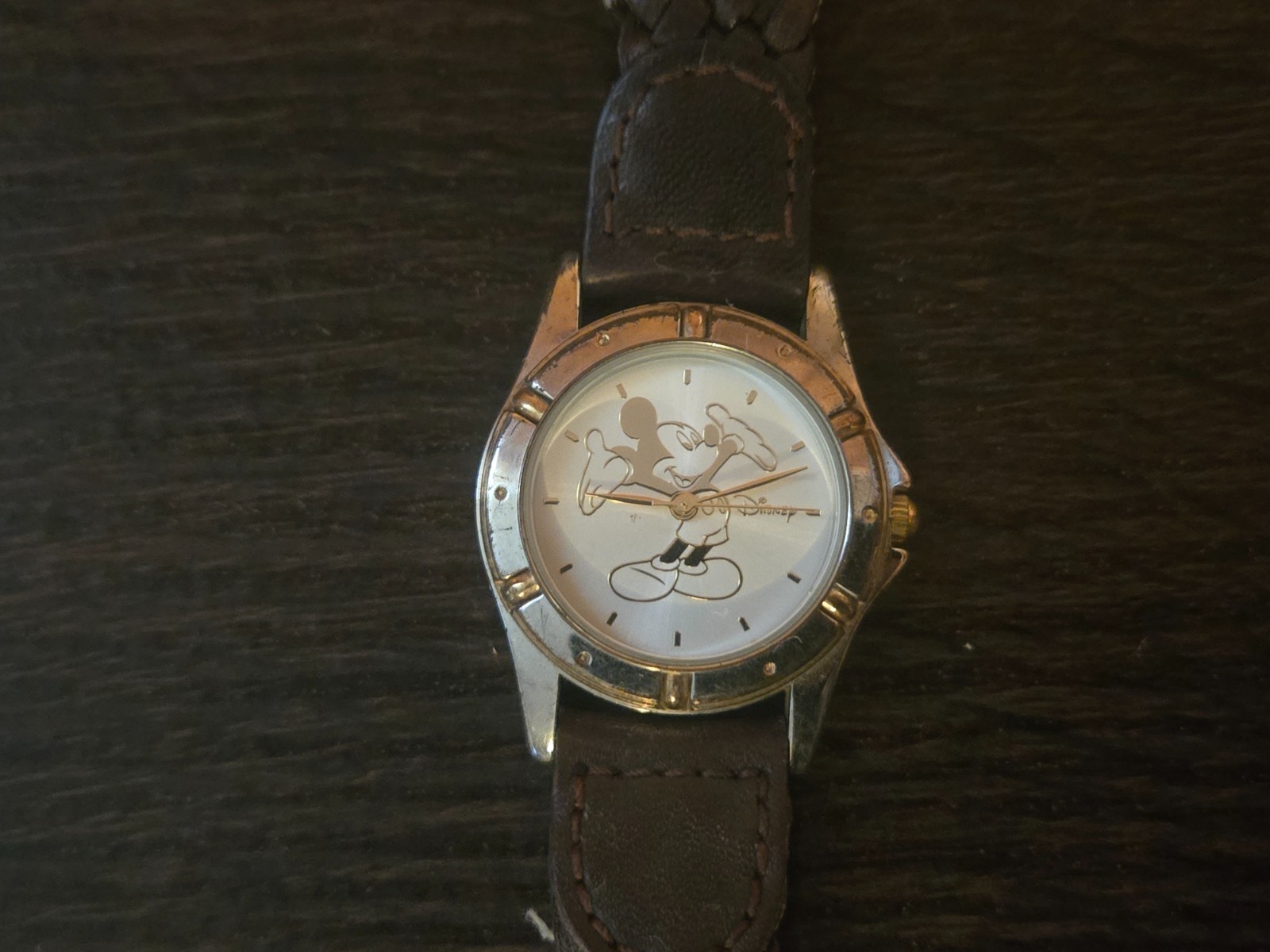 Disney Mickey Mouse All-Time Favorites MU2559 Watch Brown Leather New Battery