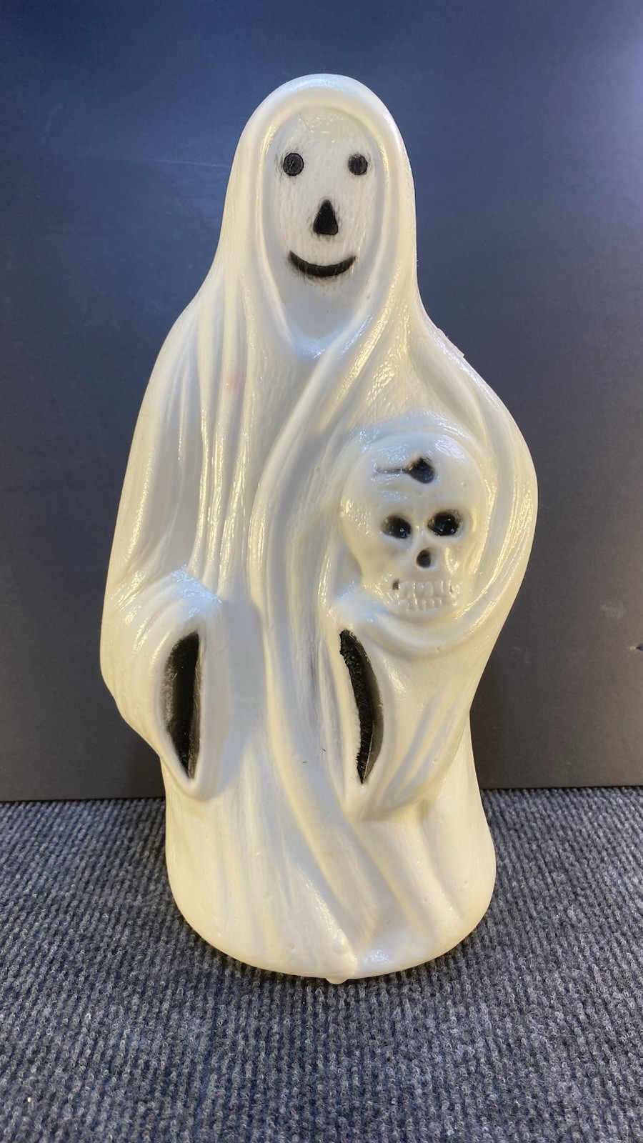 ORIGINAL VINTAGE HALLOWEEN GHOST BLOW MOLD