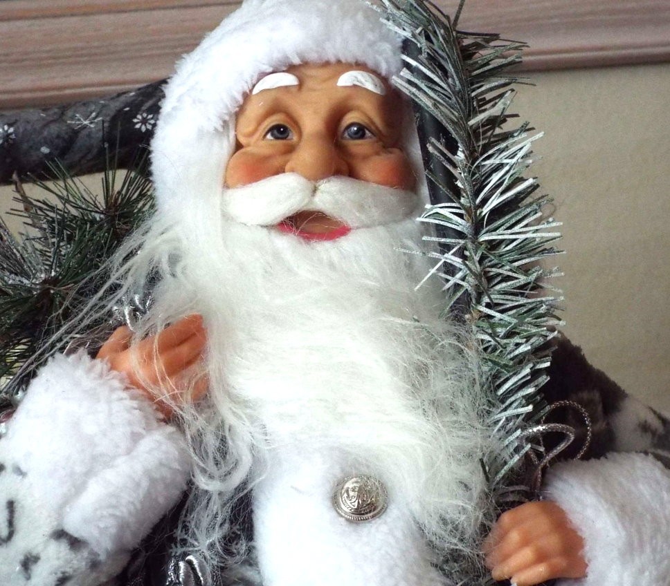 Northlight Standing CHRISTMAS SANTA CLAUS Figure – 18” – Plush – NEW Northlight Standing CHRISTMAS SANTA CLAUS Figure – 18” – Plush – NEW