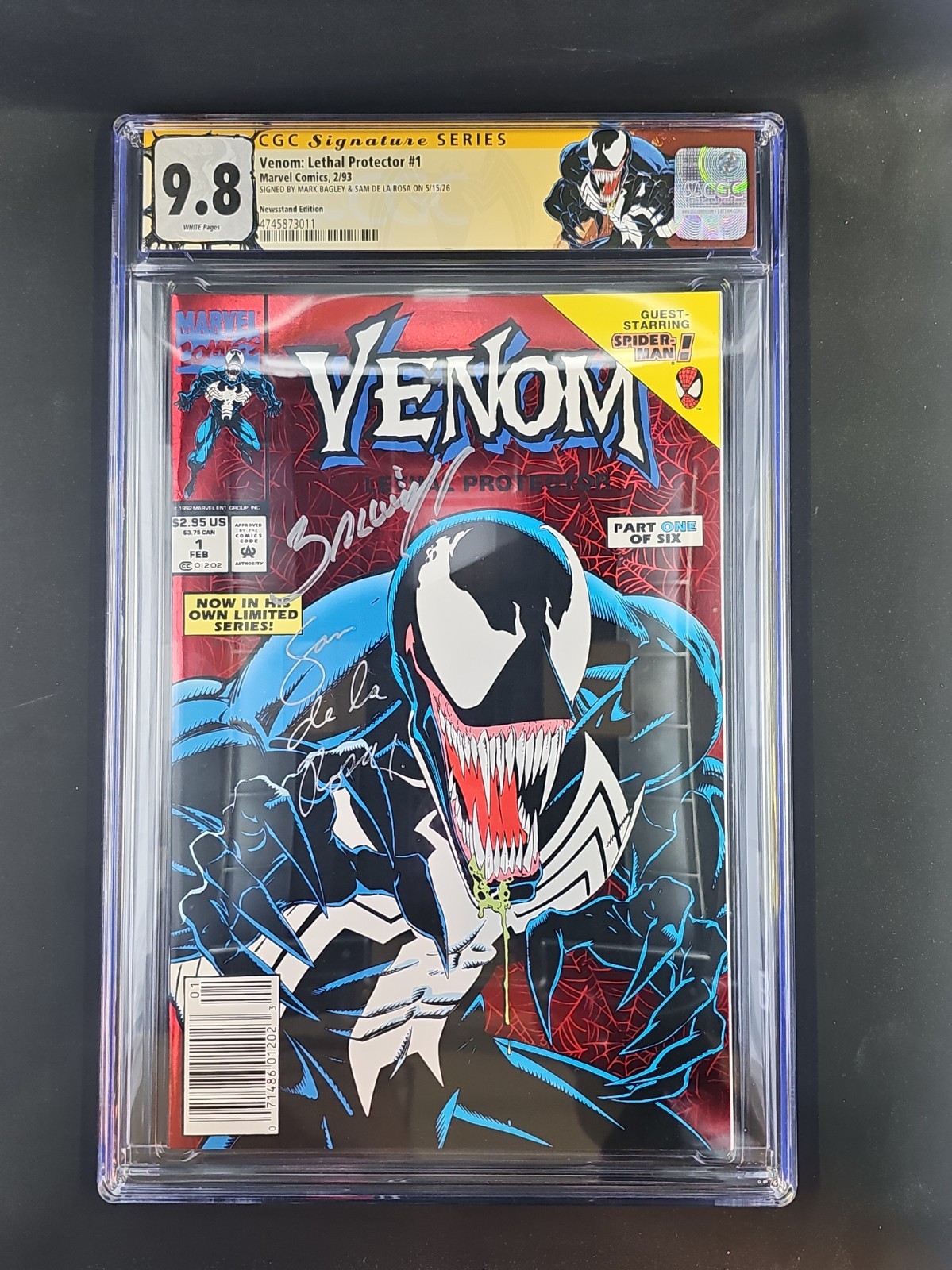 Venom Lethal Protector #1 ~ Newsstand ~ CGC SS 9.8 ~ Sam De La Rosa Mark Bagley Venom Lethal Protector #1 ~ Newsstand ~ CGC SS 9.8 ~ Sam De La Rosa Mark Bagley