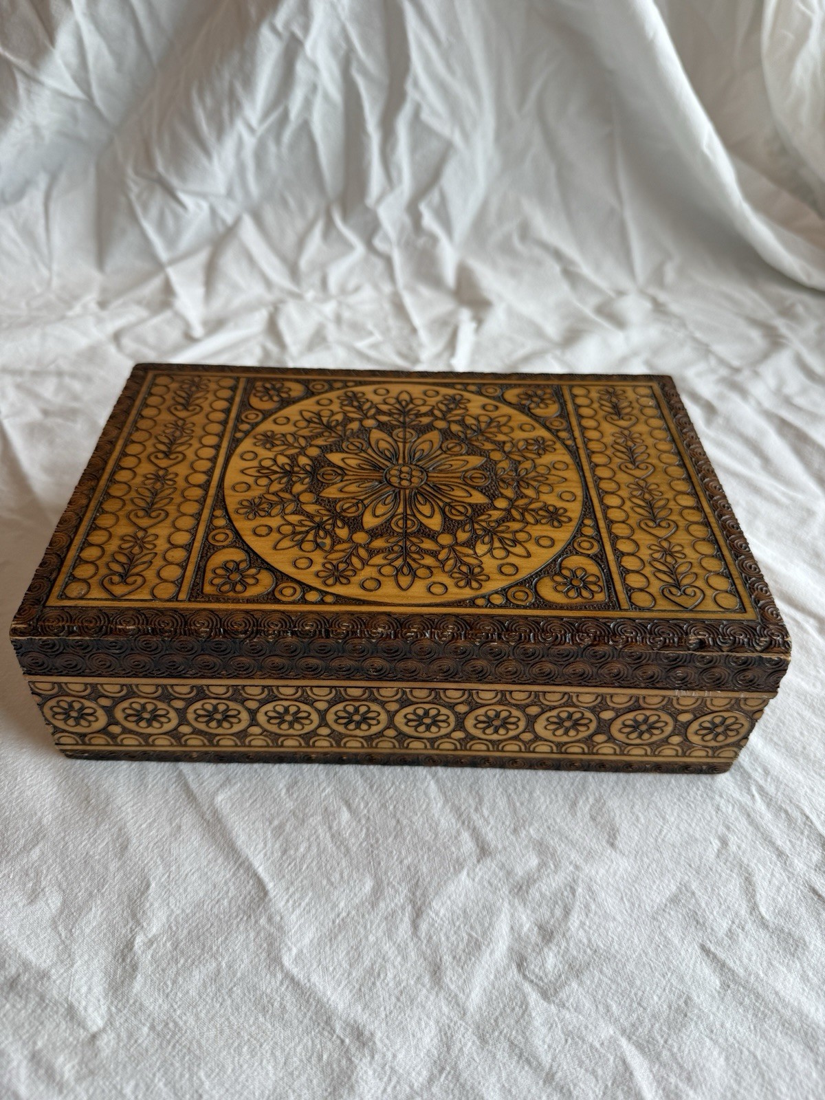 Vintage 1965 Signed Hand Carved Pyrography Wooden Box Keepsake Jewelry Floral 