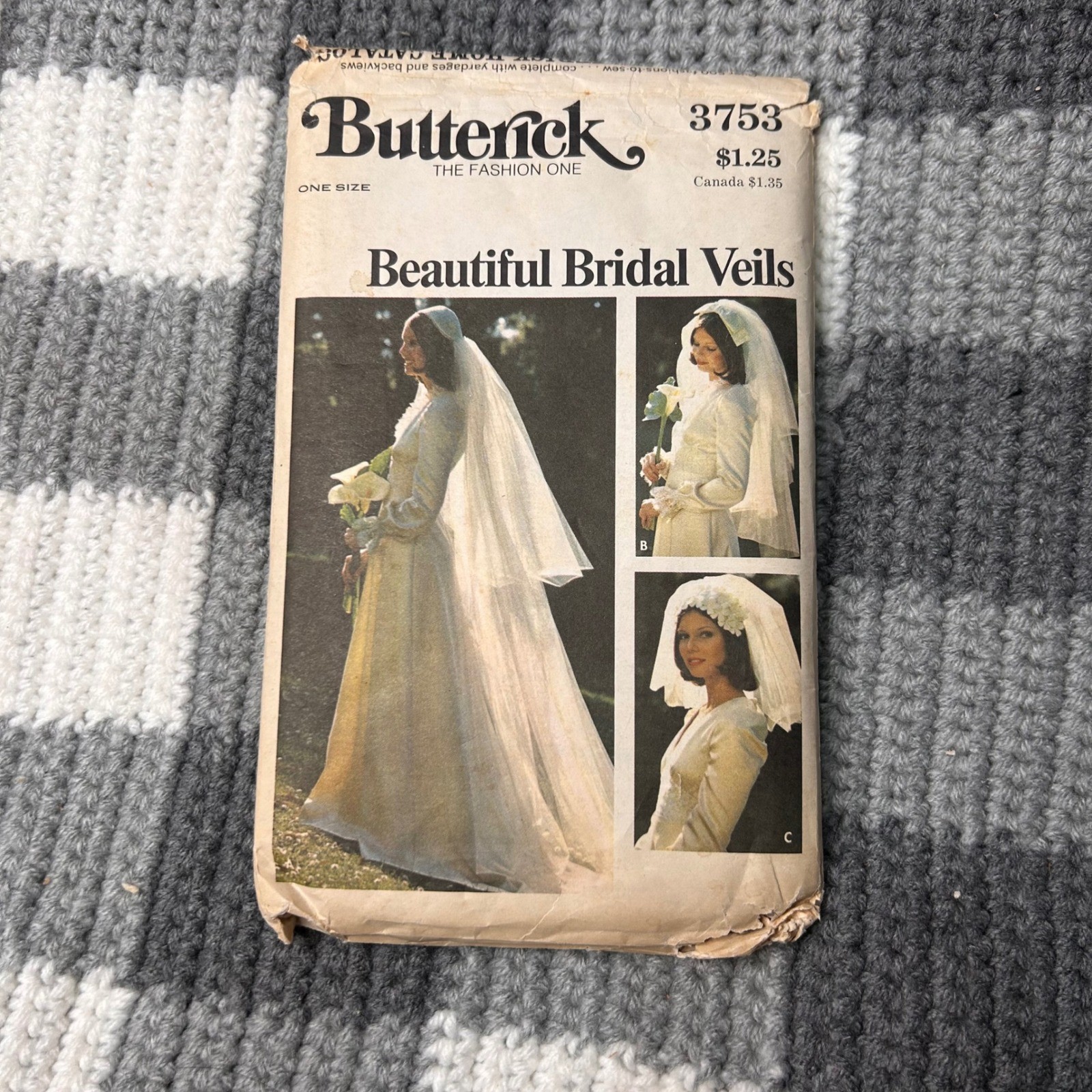 Butterick Sewing Pattern 3753 OS White Bridal Veils CUT Juliet Cap Vintage 70s