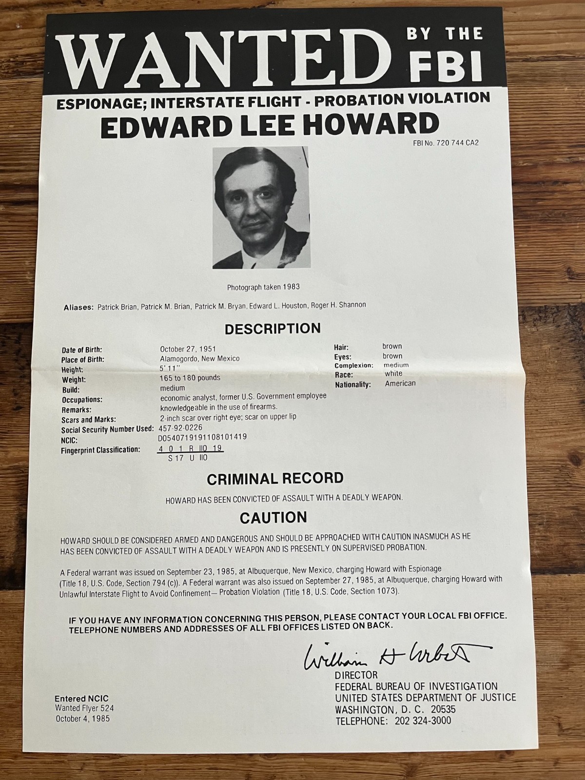 FBI WANTED POSTER - EDWARD LEE HOWARD FBI WANTED POSTER - EDWARD LEE HOWARD