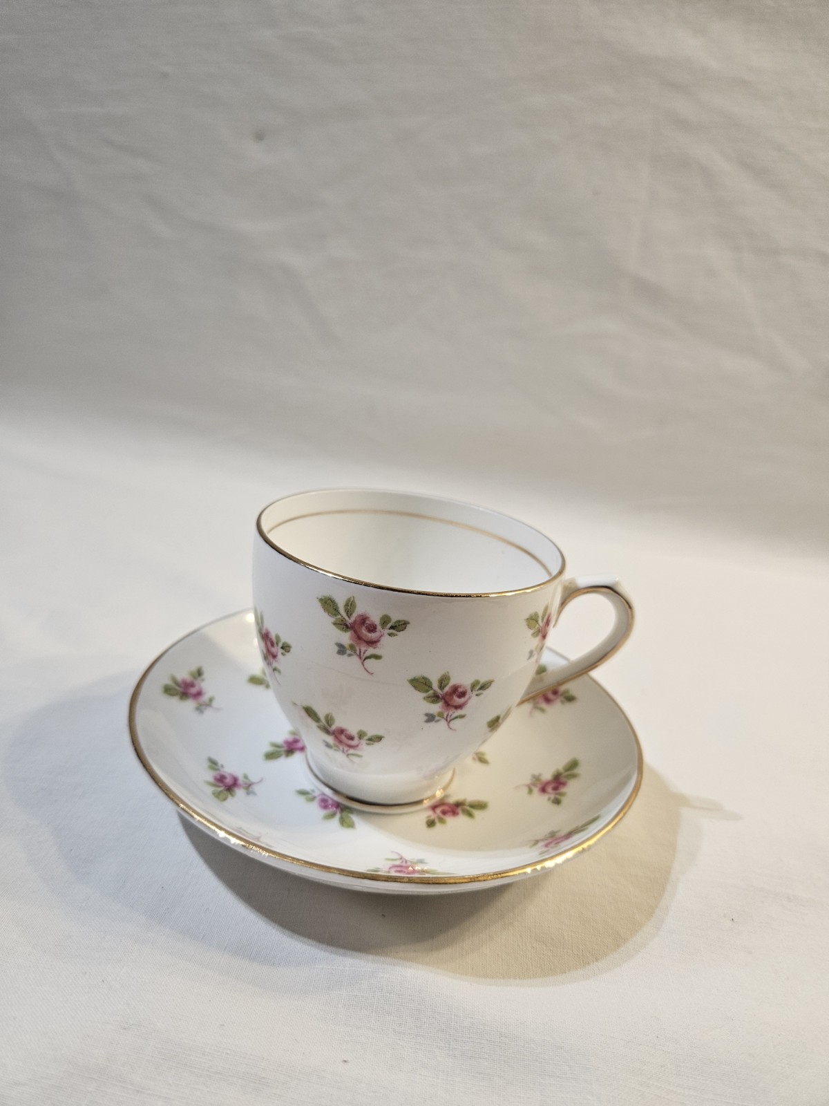 Vintage Duchess Roses Tea Cup and Saucer Made In England High Tea Vintage Duchess Roses Tea Cup and Saucer Made In England High Tea