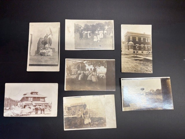 Vintage Early 1900's Postcards (7)