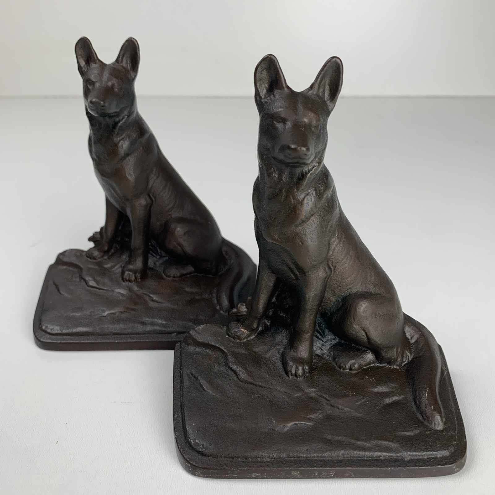 Antq Cast Iron German Shepherd Dog Bookends Doorstop Belg. Malinois 4 Lb 14 Oz