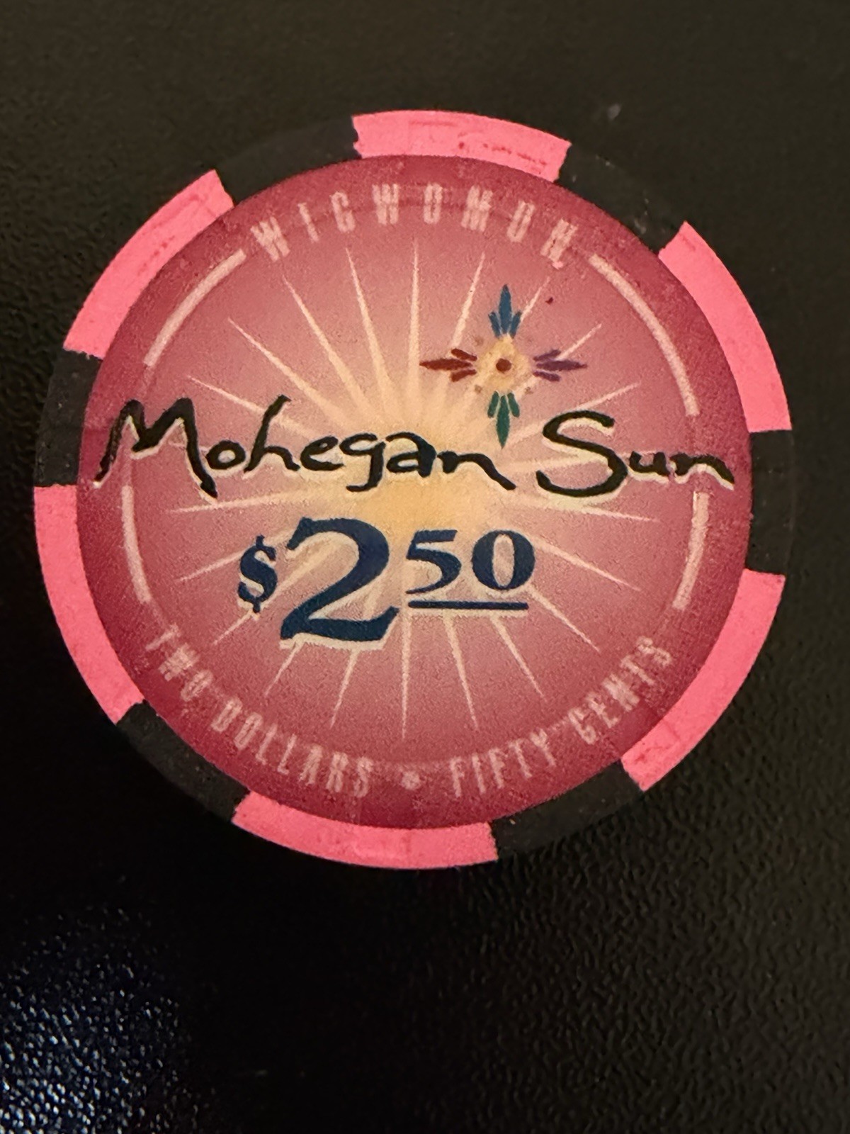 $2.50 Mohegan Sun Connecticut Casino Chip