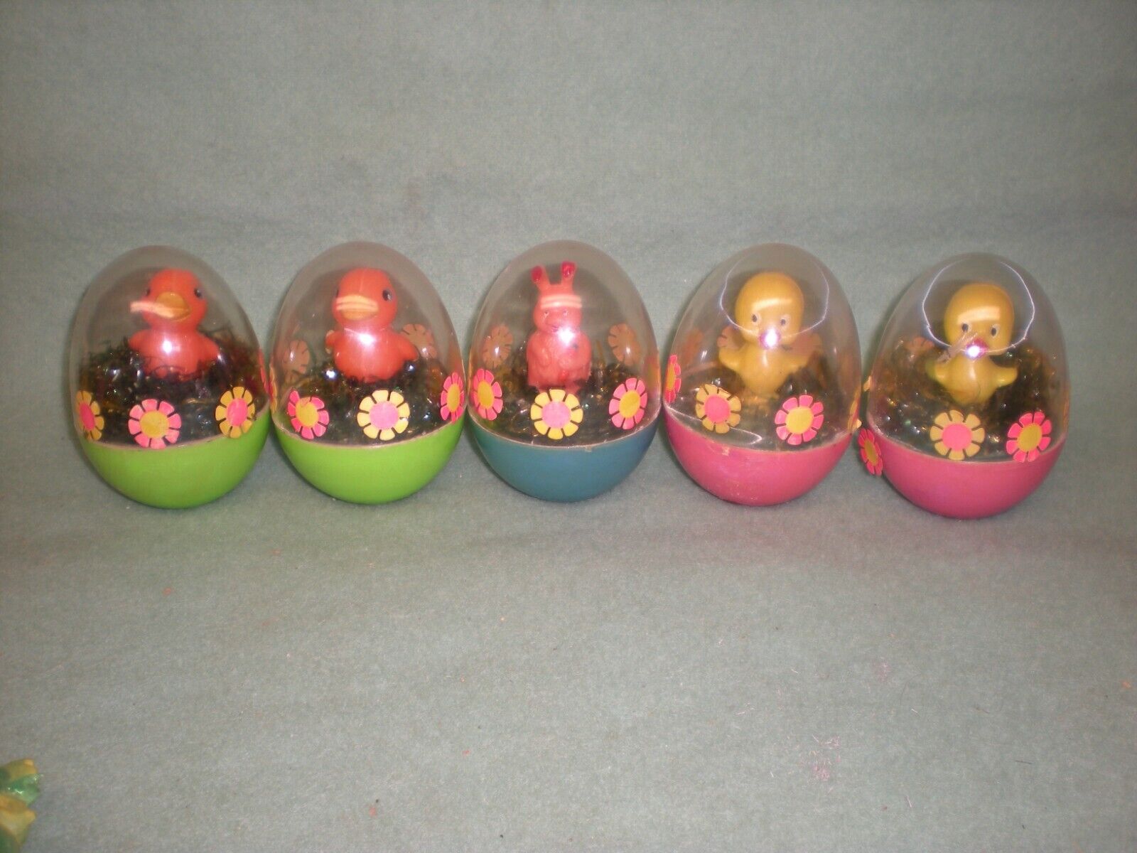 5 Vintage 70's Easter Unlimited Plastic Roly Poly Eggs