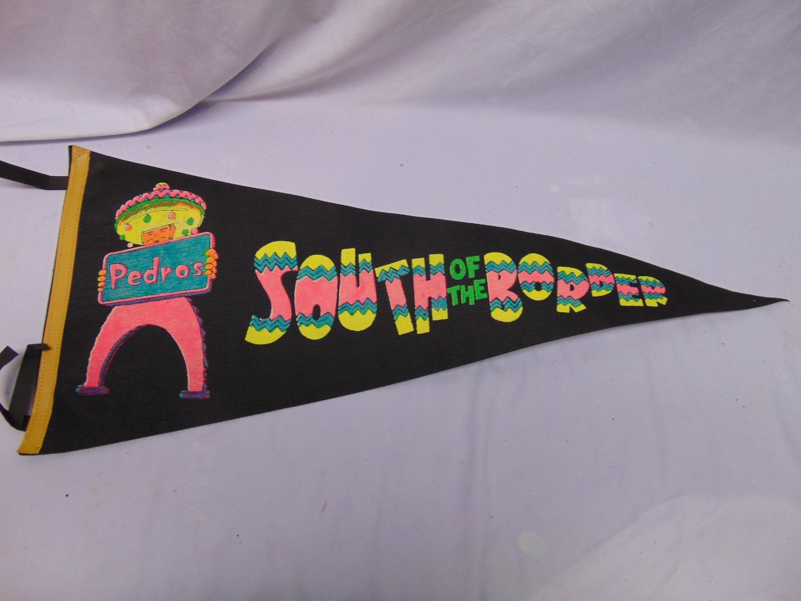Vintage original Pedro's South of the Border black pink yellow felt Pennant 33 Vintage original Pedro's South of the Border black pink yellow felt Pennant 33