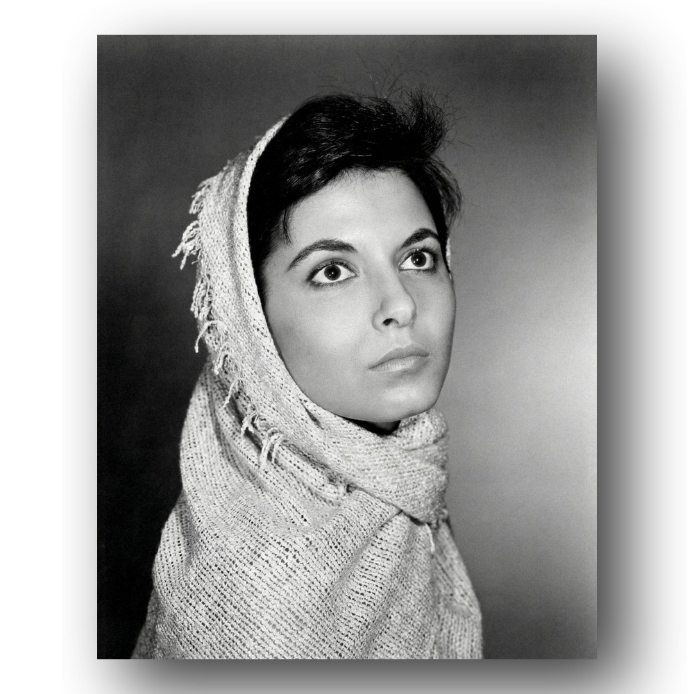 Elana Eden Photo 8x10 The Story Of Ruth Publicity Portrait 1960 Elana Eden Photo 8x10 The Story Of Ruth Publicity Portrait 1960