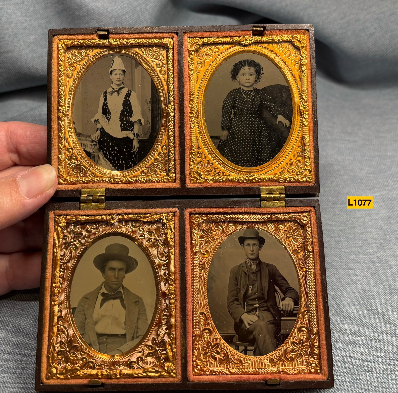 Scarce Antique Thermoplastic Union Case - Quad 9th Plate, Berg 1-49 (L1077) Scarce Antique Thermoplastic Union Case - Quad 9th Plate, Berg 1-49 (L1077)