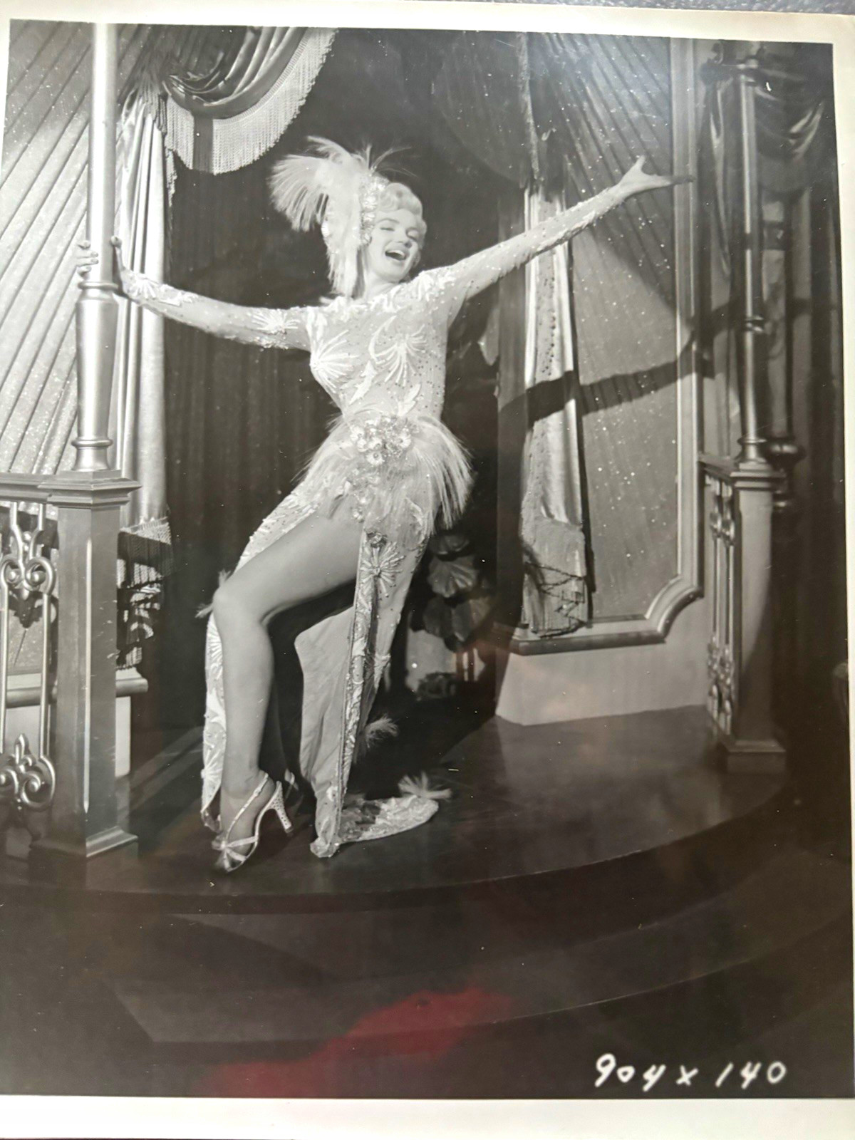 Marilyn Monroe Vintage Original Great Leg Image on Stage looking so Beautiful