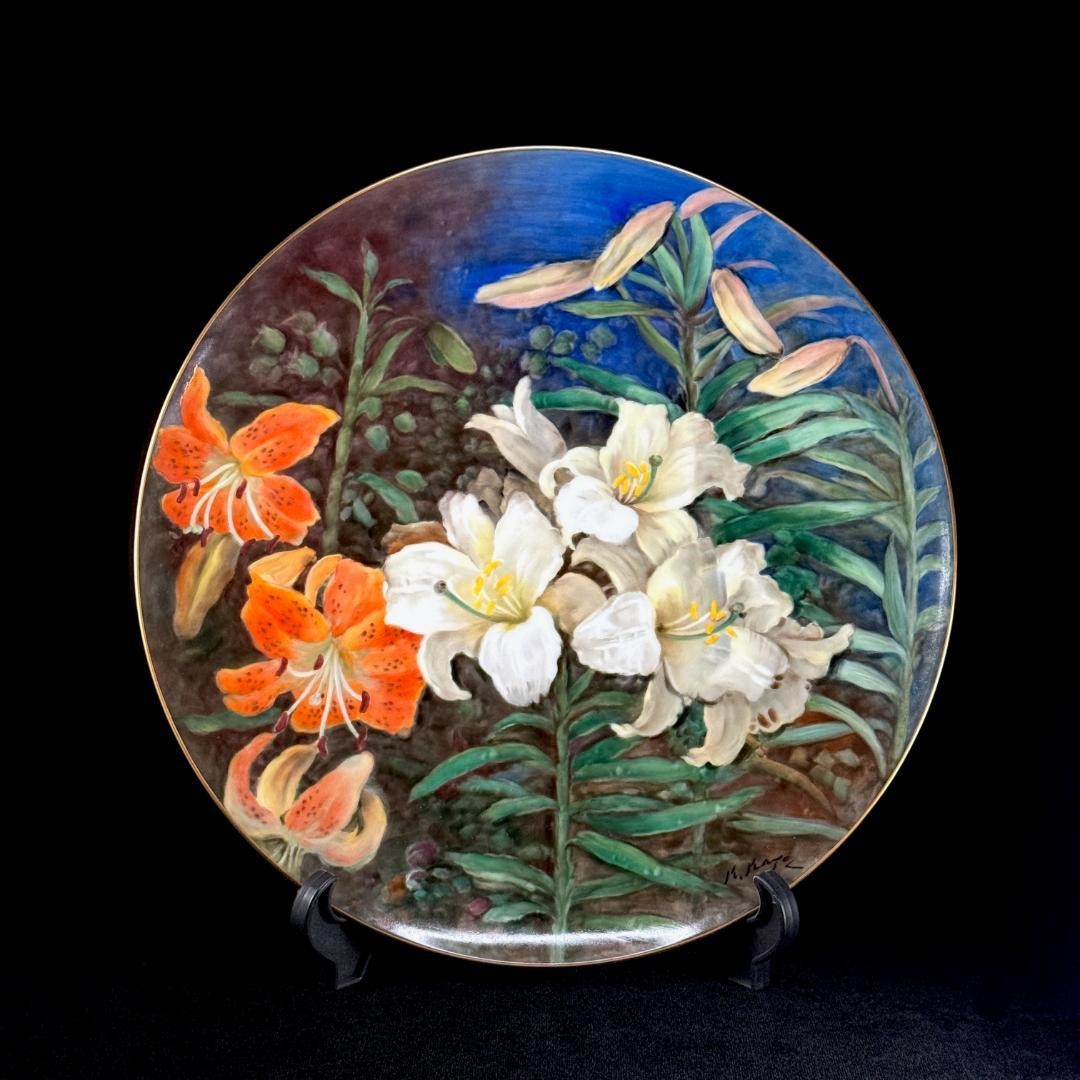 Noritake Studio Collection Hand-Painted Porcelain Plate 35cm Decor Art
