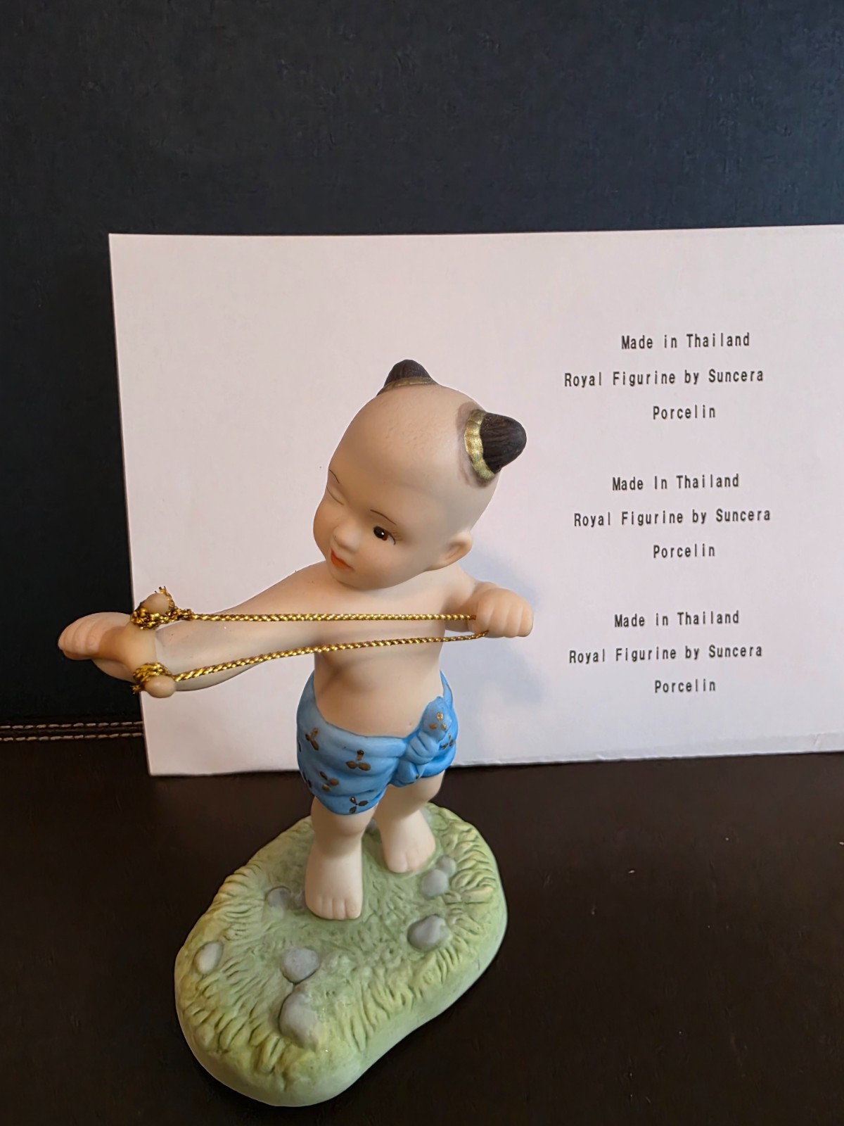 *EXQUISITE* ROYAL Porcelain Fig.