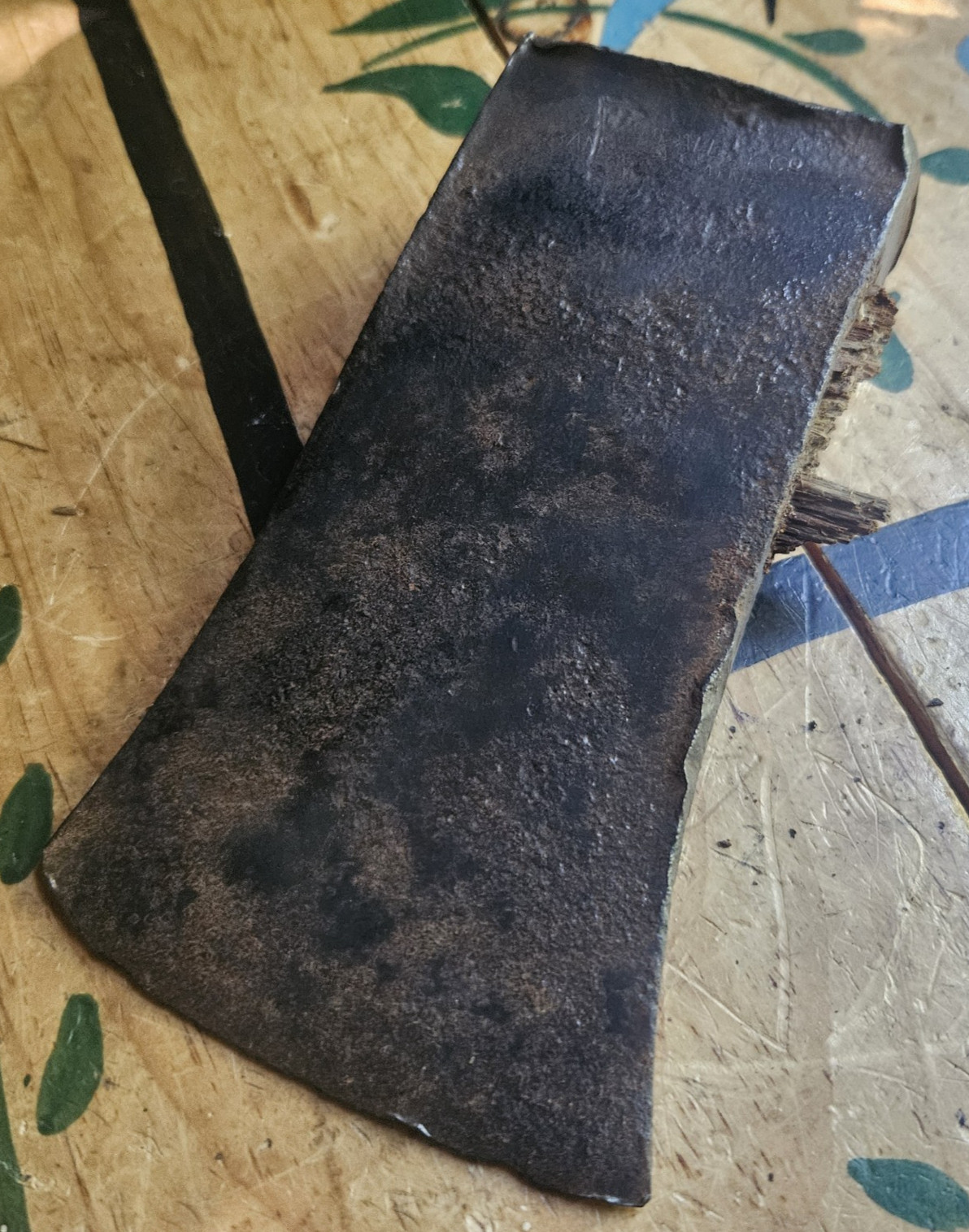 VINTAGE SNOW & NEALLEY CO BANGOR MAINE AXE - NO HANDLE