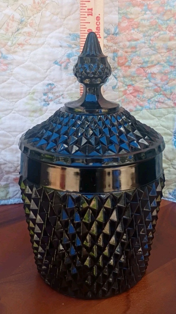 Vintage Indiana Glass Tiara Cameo Black Diamond Point Lidded Apothecary 10\