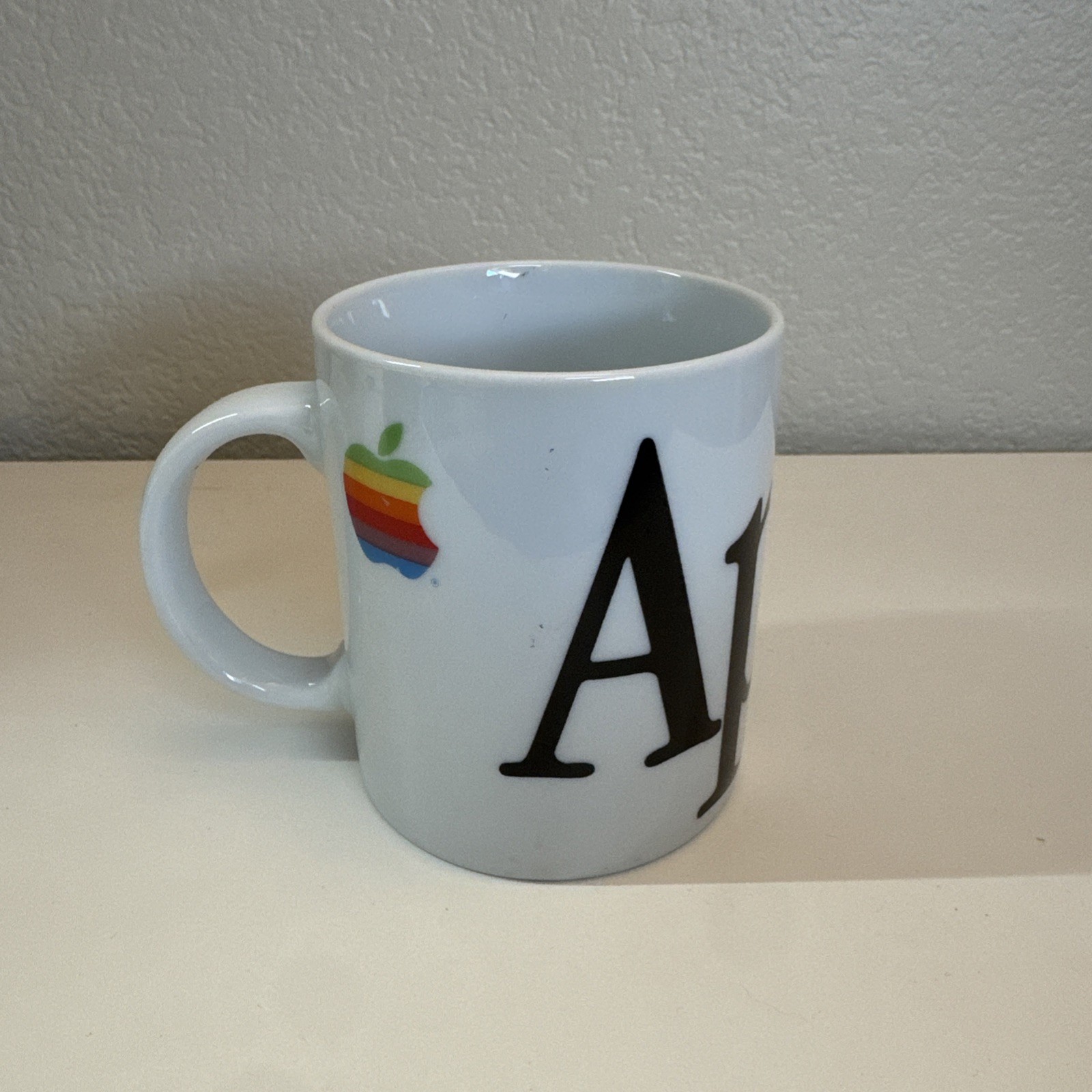 Vintage Apple Computer Coffee Mug Rainbow Apple Logo & Wrap Around Letters Vintage Apple Computer Coffee Mug Rainbow Apple Logo & Wrap Around Letters