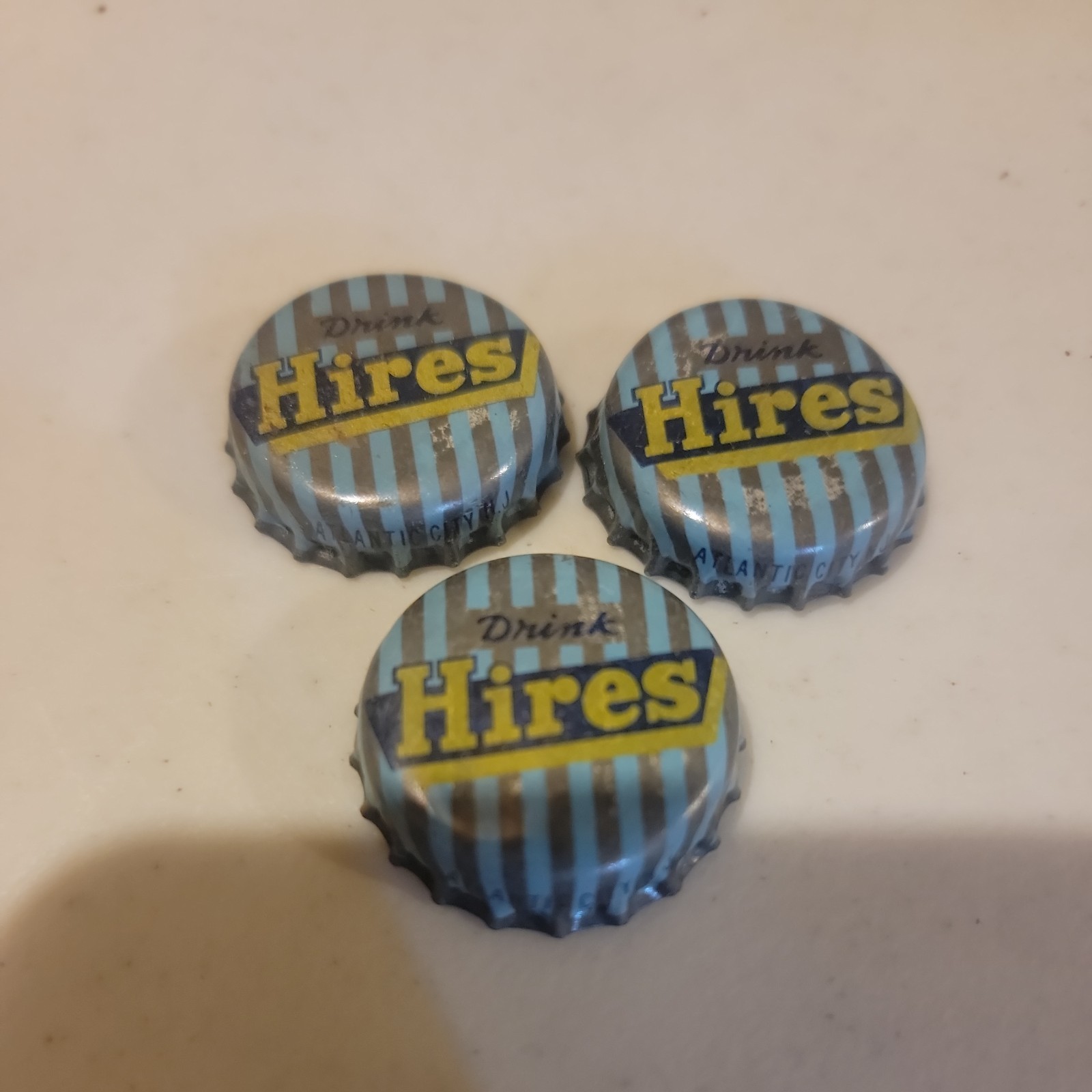 Vintage Lot of 3 Hires Root Beer Soda Bottle Caps cork lined Atlantic City NJ