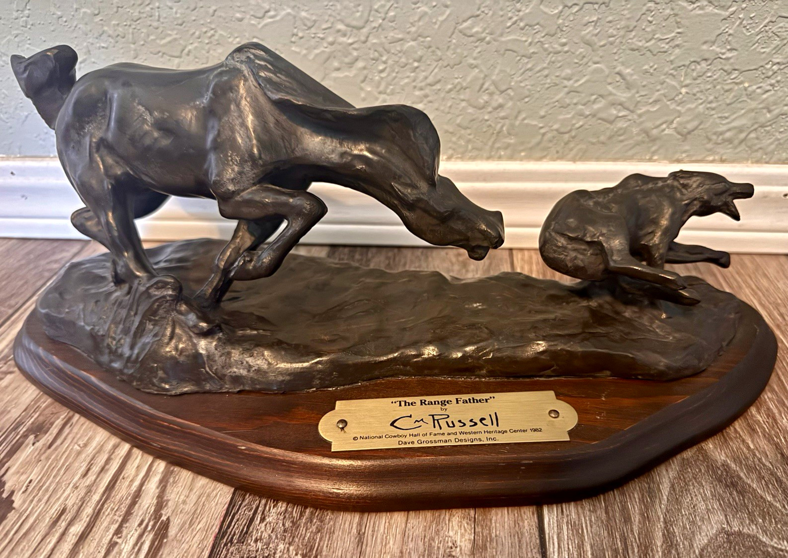 Vintage C.M. Russell The Range Father Bronze-Finish Statue Dave Grossman Design