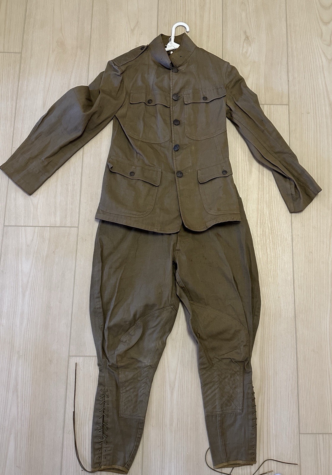 U.S. WWI M1917 Army Uniform Set Coat & Trousers U.S. WWI M1917 Army Uniform Set Coat & Trousers
