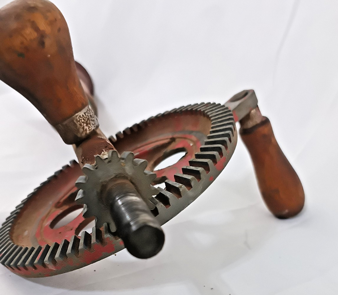 Vintage Millers Falls No. 2 Egg Beater Hand Drill Vintage Millers Falls No. 2 Egg Beater Hand Drill