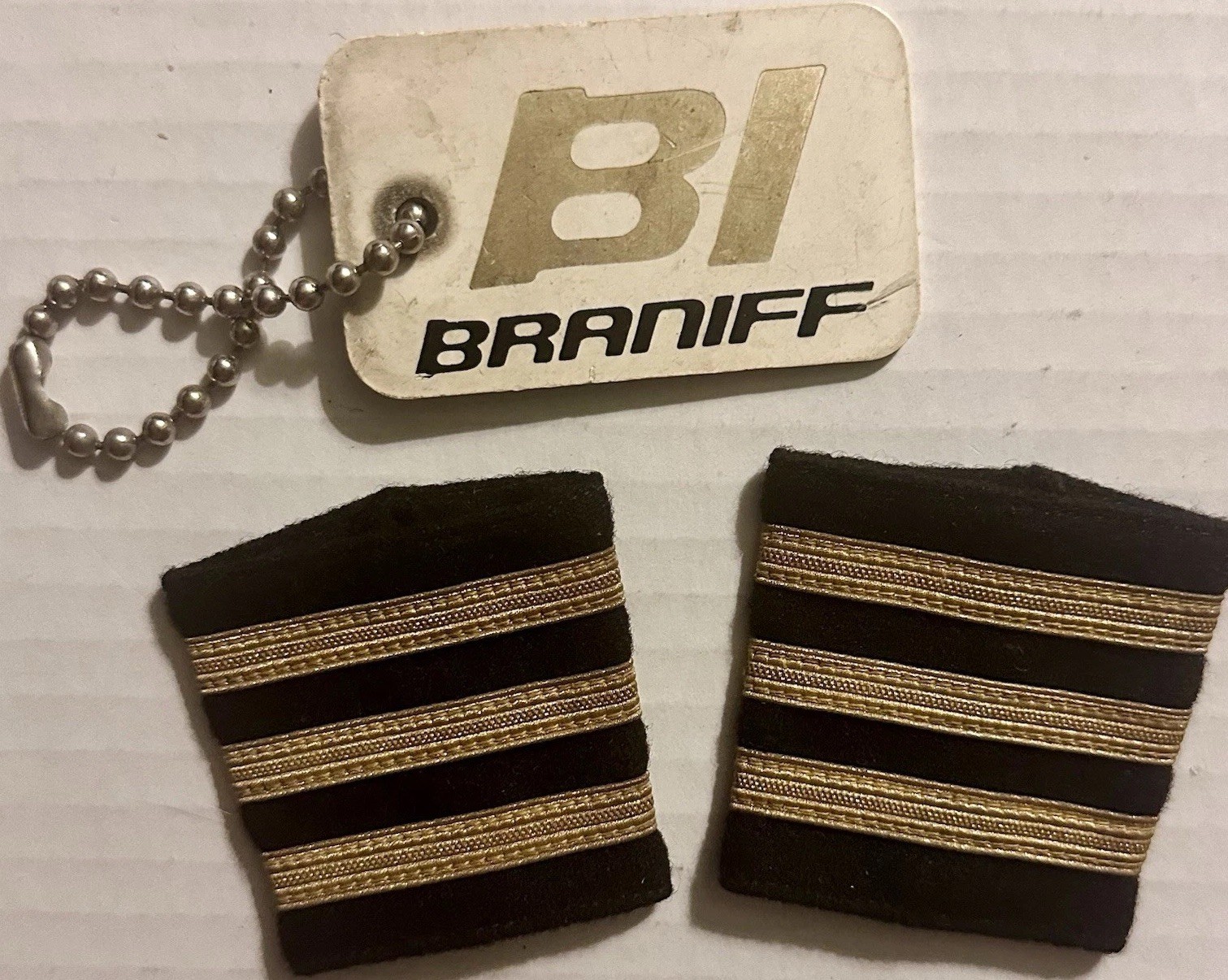 Vintage Braniff Int l Airways Pilot Stripes Luggage Tag Quiet Birdmen QB Kramer