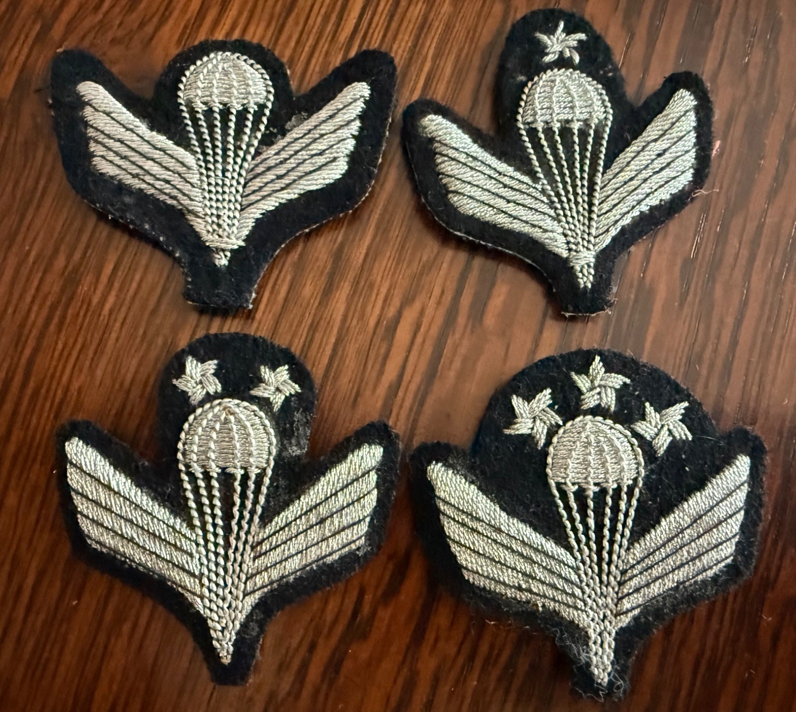 AFGHANISTAN KINGDOM ARMY COMMANDO PARACHUTIST AIRBORNE CLOTH WING BADGE SET OF 4 AFGHANISTAN KINGDOM ARMY COMMANDO PARACHUTIST AIRBORNE CLOTH WING BADGE SET OF 4