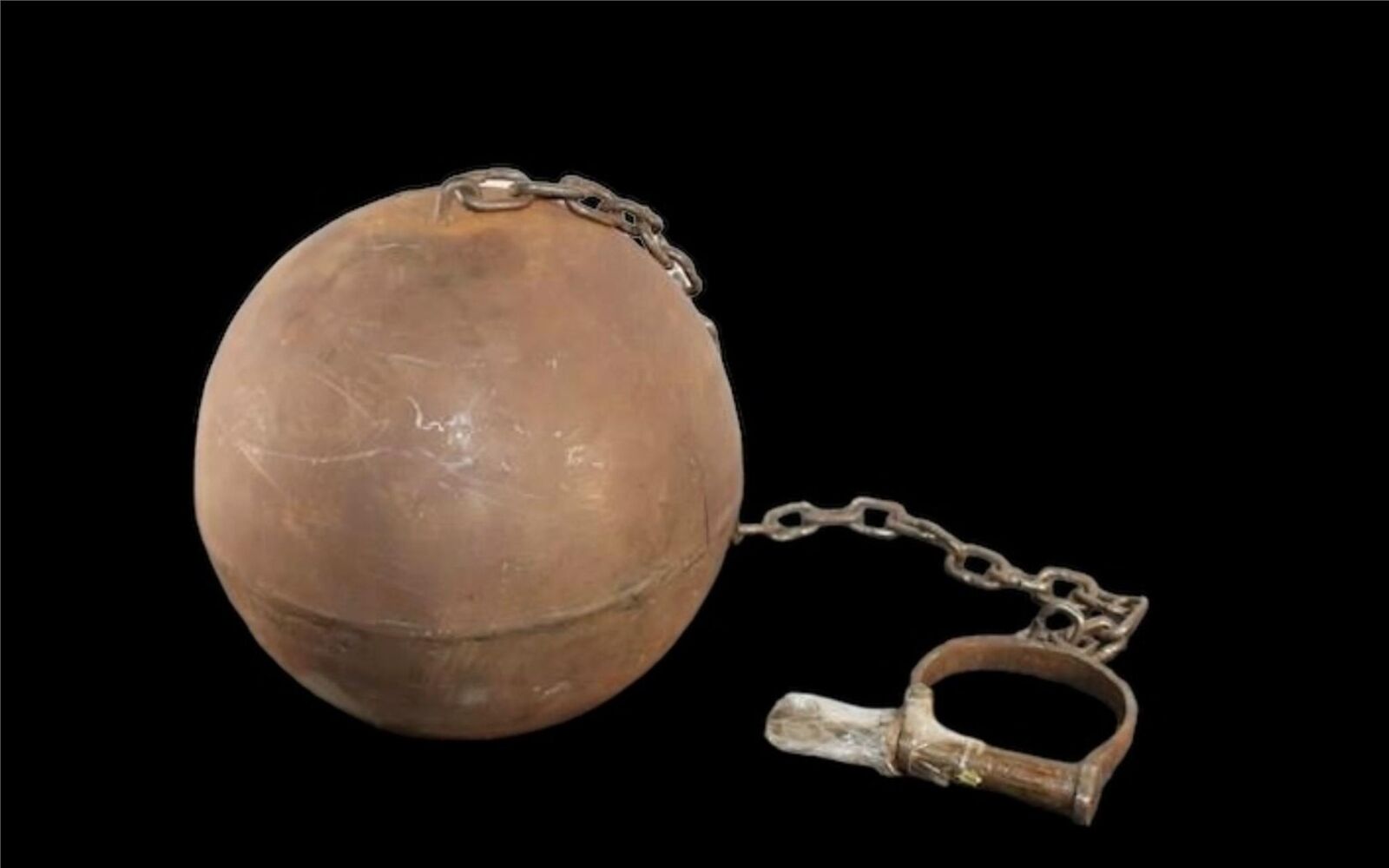 Vintage Antique Collectible Medieval Style Metal Ball & Chain Prison Jail 17lbs
