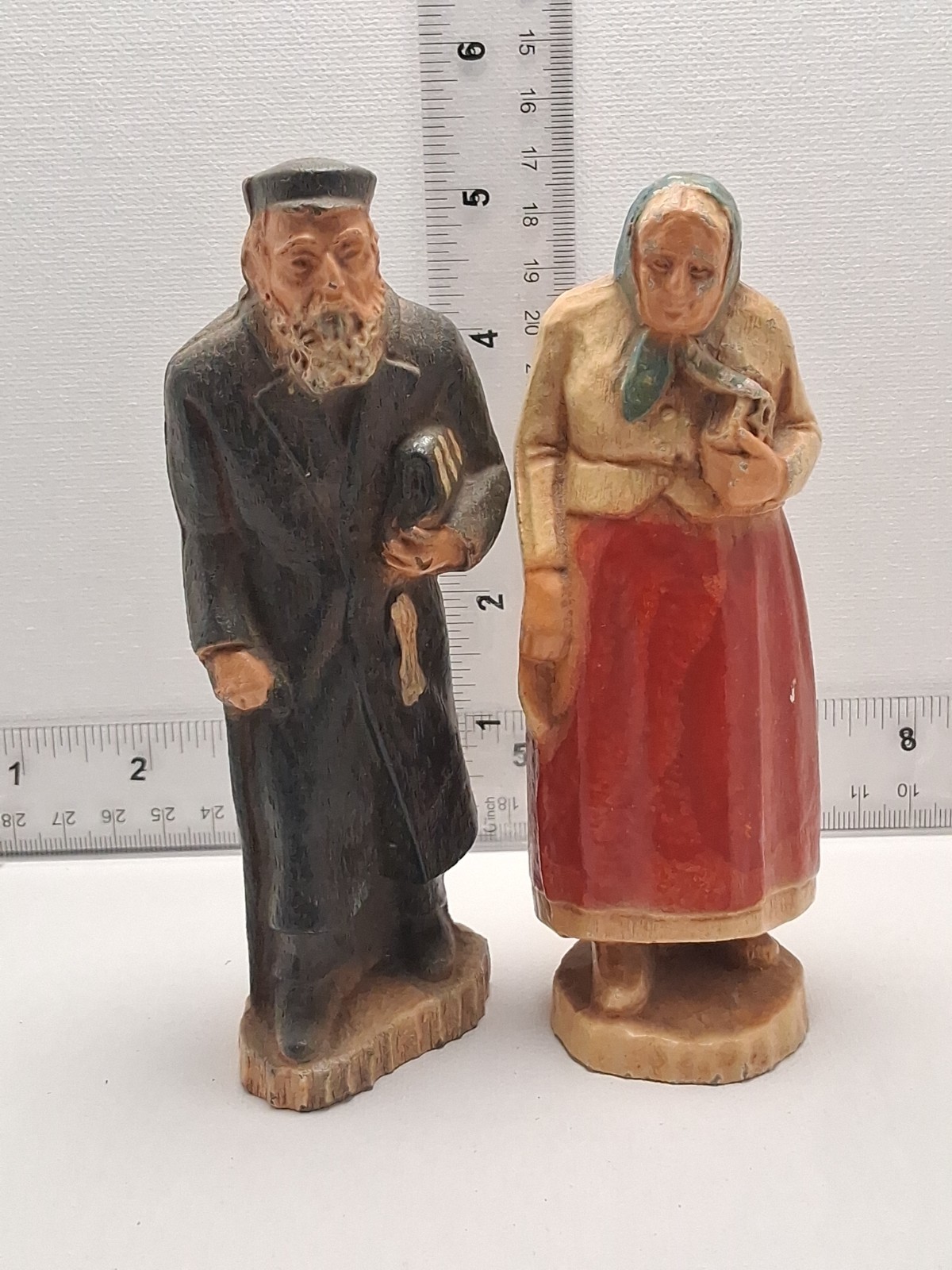 Vintage Syroco Wood Jewish Judaica Figurines Pair Bubbe Zayde Rabbi Wife 1930\'s Vintage Syroco Wood Jewish Judaica Figurines Pair Bubbe Zayde Rabbi Wife 1930\'s