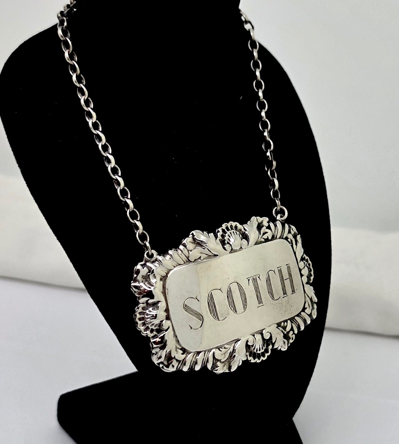 VINTAGE C.J.VANDER LONDON STERLING SILVER 'SCOTCH' LIQUOR BOTTLE LABEL TAG