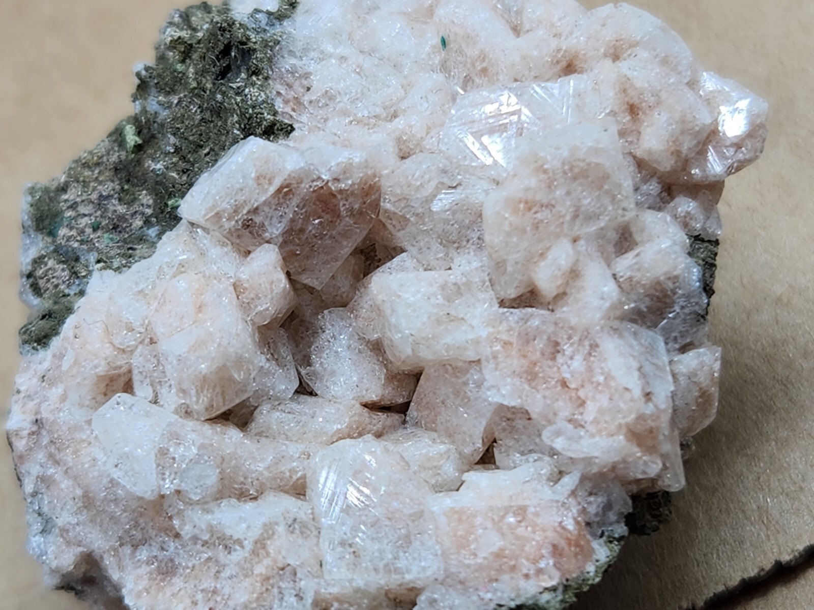 Beautiful Gmelinite specimen Beautiful Gmelinite specimen