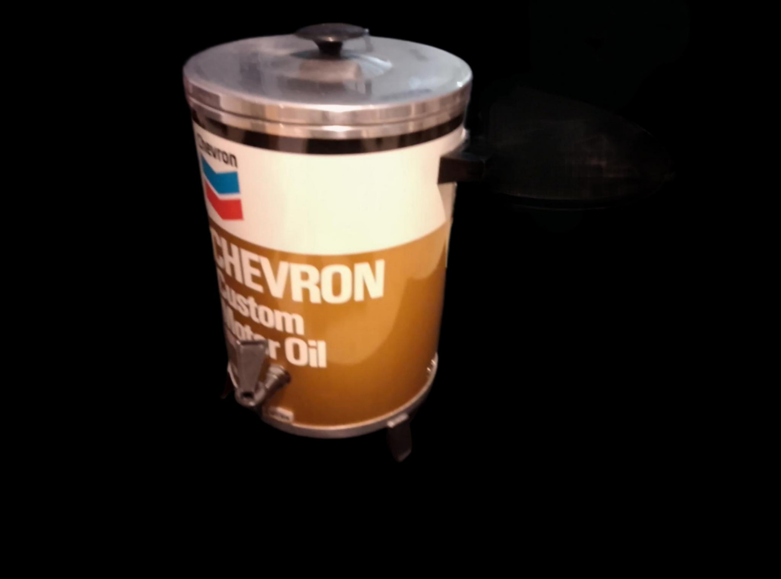 VINTAGE: 1970 Chevron Custom Motor Oil 30-Cup Automatic Coffee Maker by WestBend VINTAGE: 1970 Chevron Custom Motor Oil 30-Cup Automatic Coffee Maker by WestBend