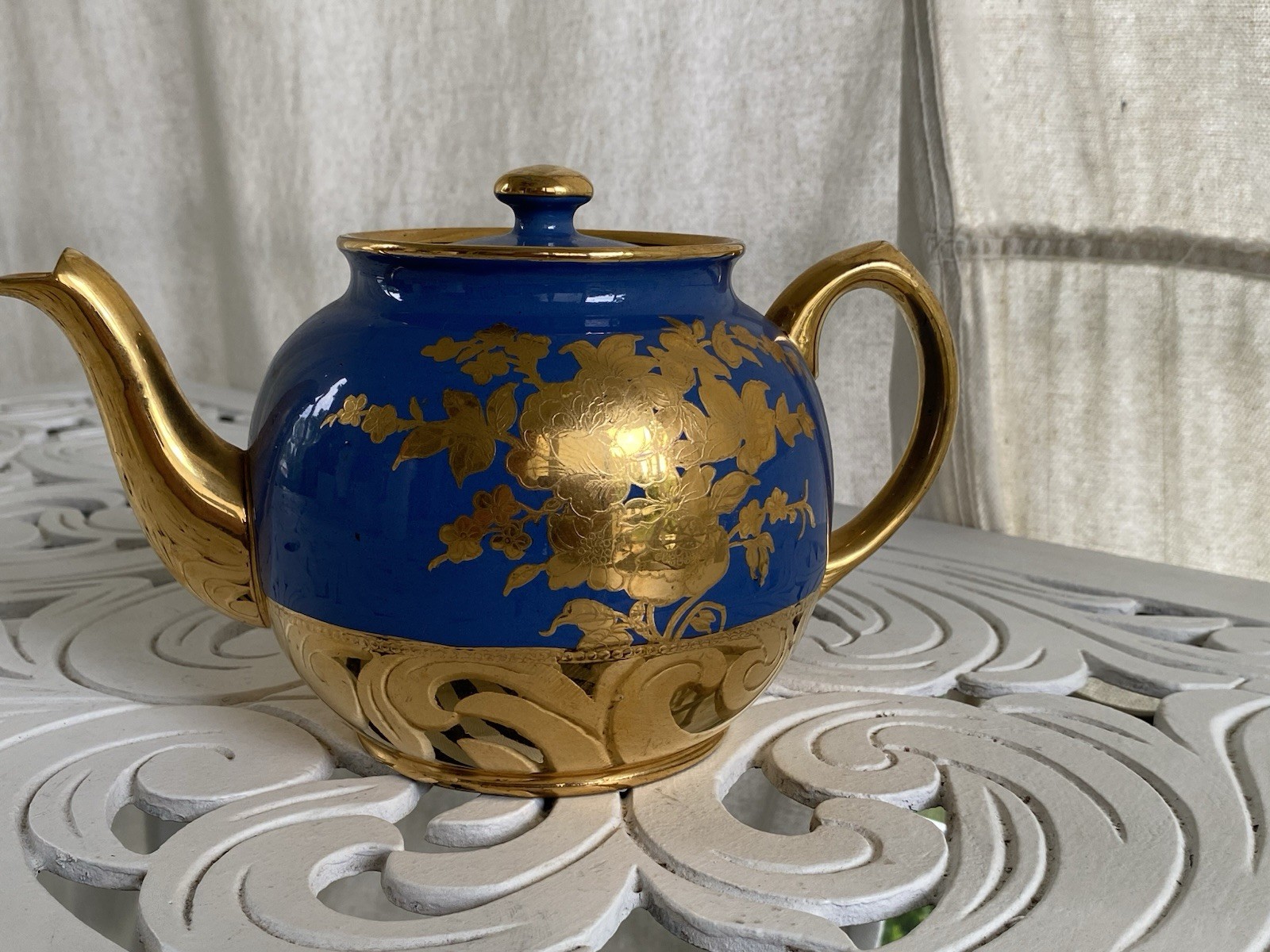 Beautiful Vintage Sadler Blue Gold Teapot Tea pot Made in England Beautiful Vintage Sadler Blue Gold Teapot Tea pot Made in England