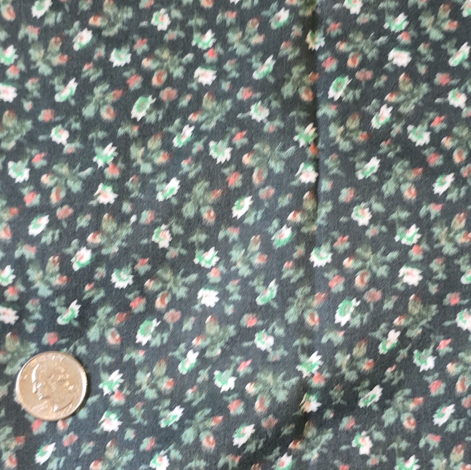 Vintage Ditsy Floral Cotton Fabric Dark Green Pink Small Print Quilt 36\