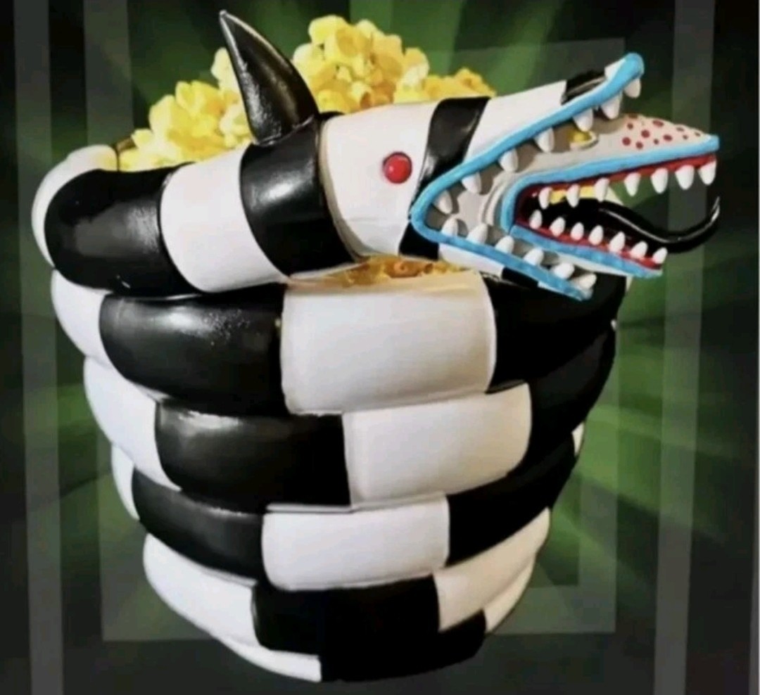 Beetlejuice Limited Edition Black & White Snake Figure, Plastic, New Sealed Beetlejuice Limited Edition Black & White Snake Figure, Plastic, New Sealed