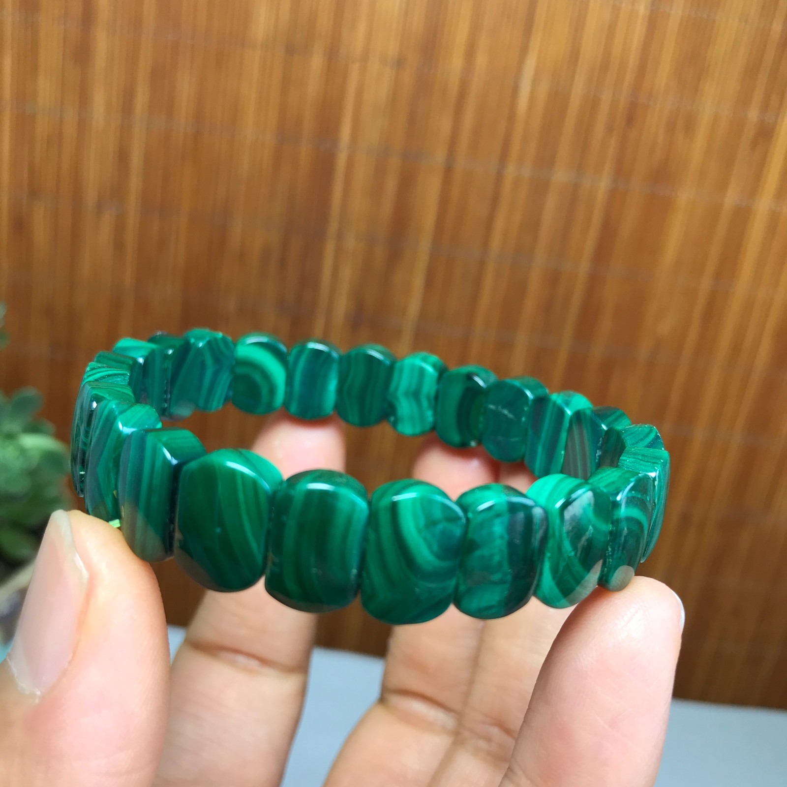 Women Natural Malachite Rectangle Stretch Bangle Gemstone Crystal Wristband 7018 Women Natural Malachite Rectangle Stretch Bangle Gemstone Crystal Wristband 7018
